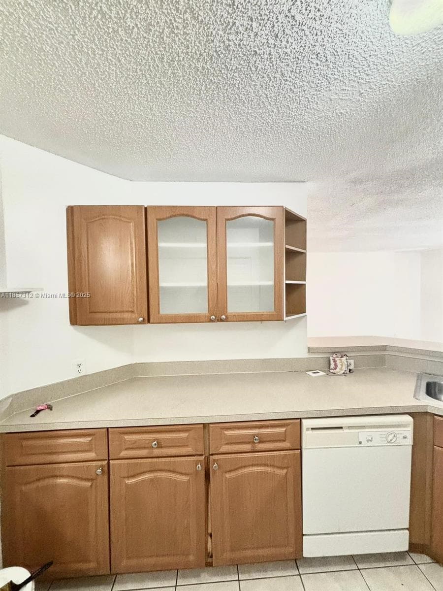 SUMMER LAKE · #106 in Oakland Park - Photo 19