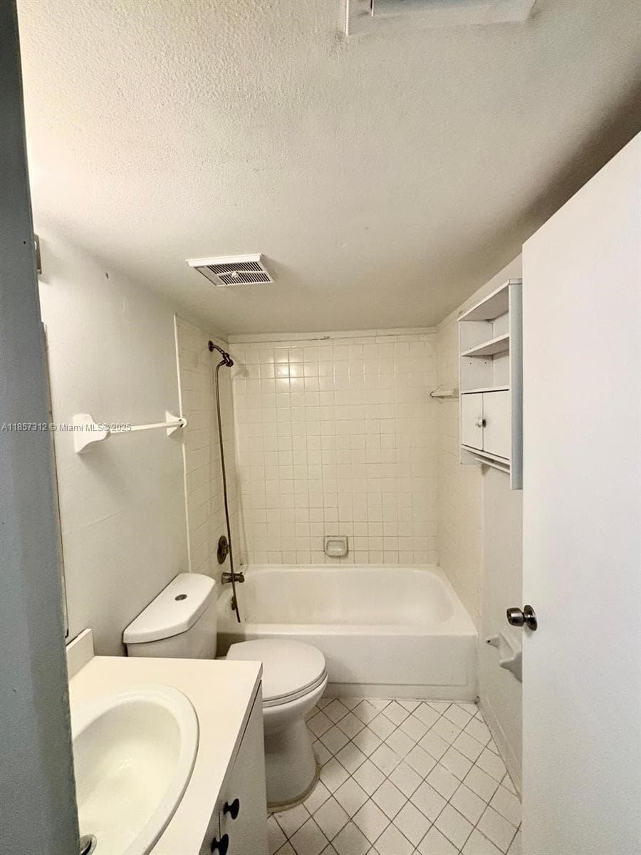 SUMMER LAKE · #106 in Oakland Park - Photo 40