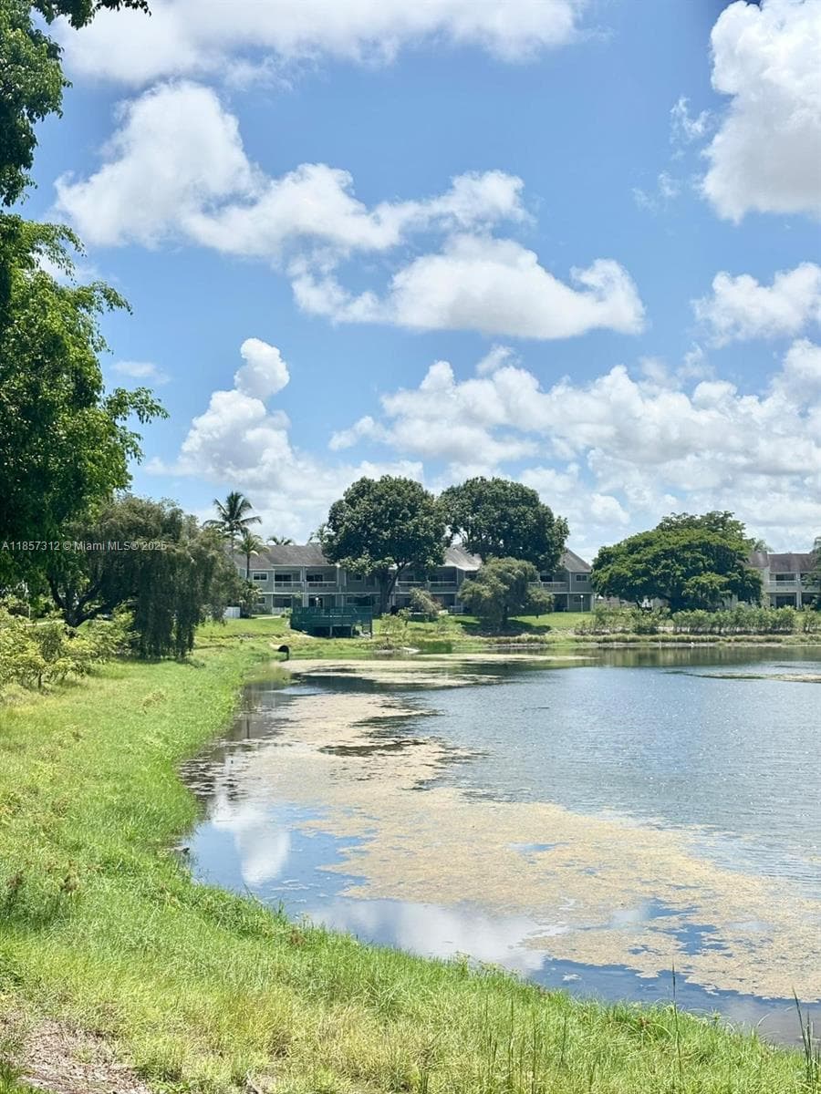 SUMMER LAKE · #106 in Oakland Park - Photo 68