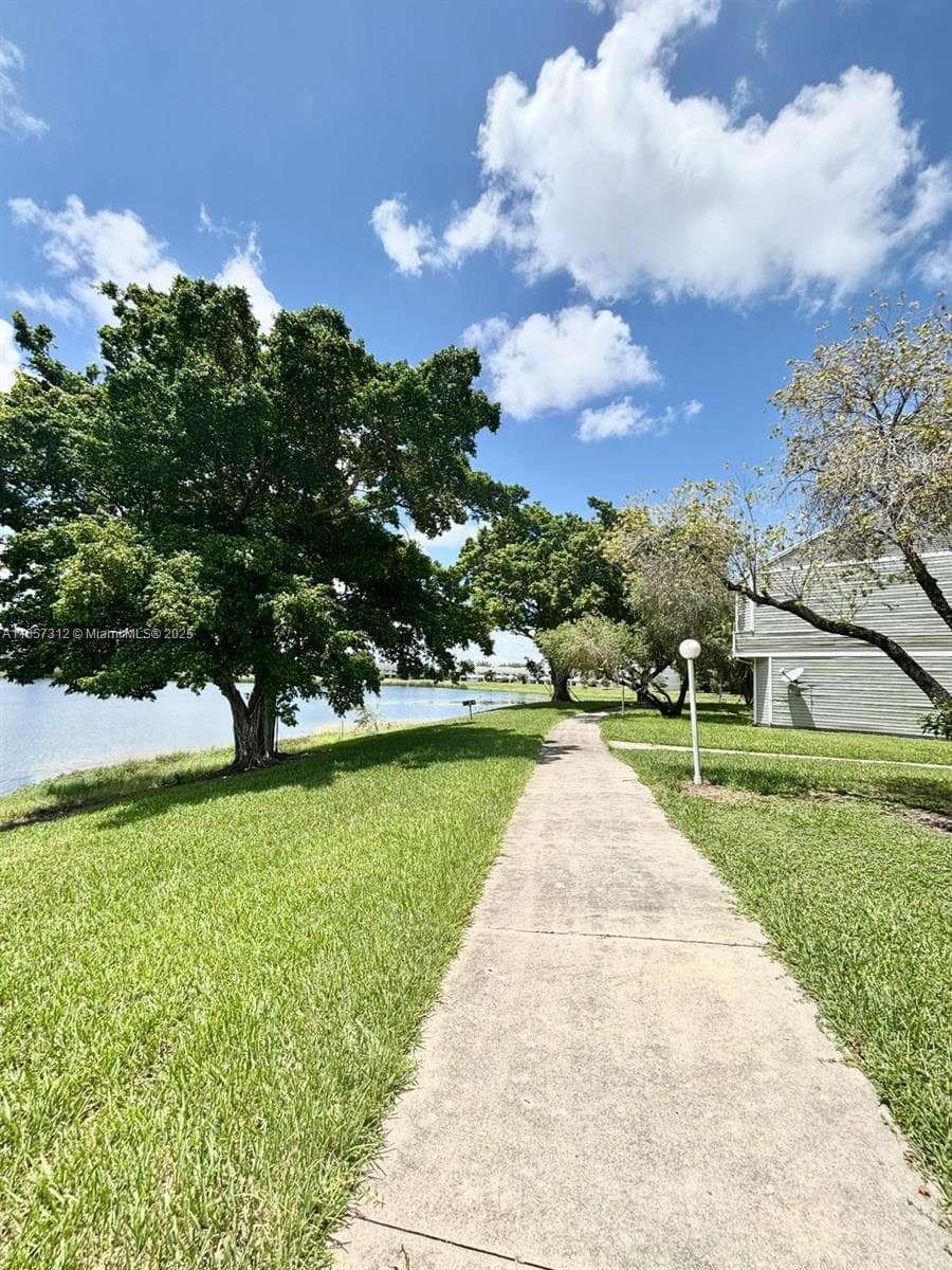 SUMMER LAKE · #106 in Oakland Park - Photo 64
