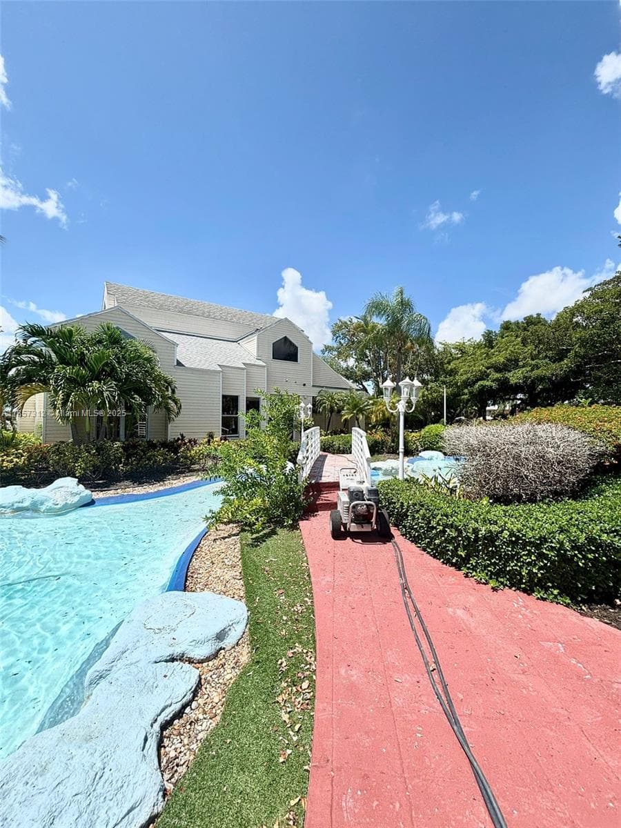 SUMMER LAKE · #106 in Oakland Park - Photo 60