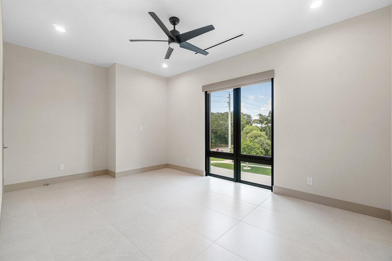 052-499Northeast4thStreet-BocaRaton-FL-3