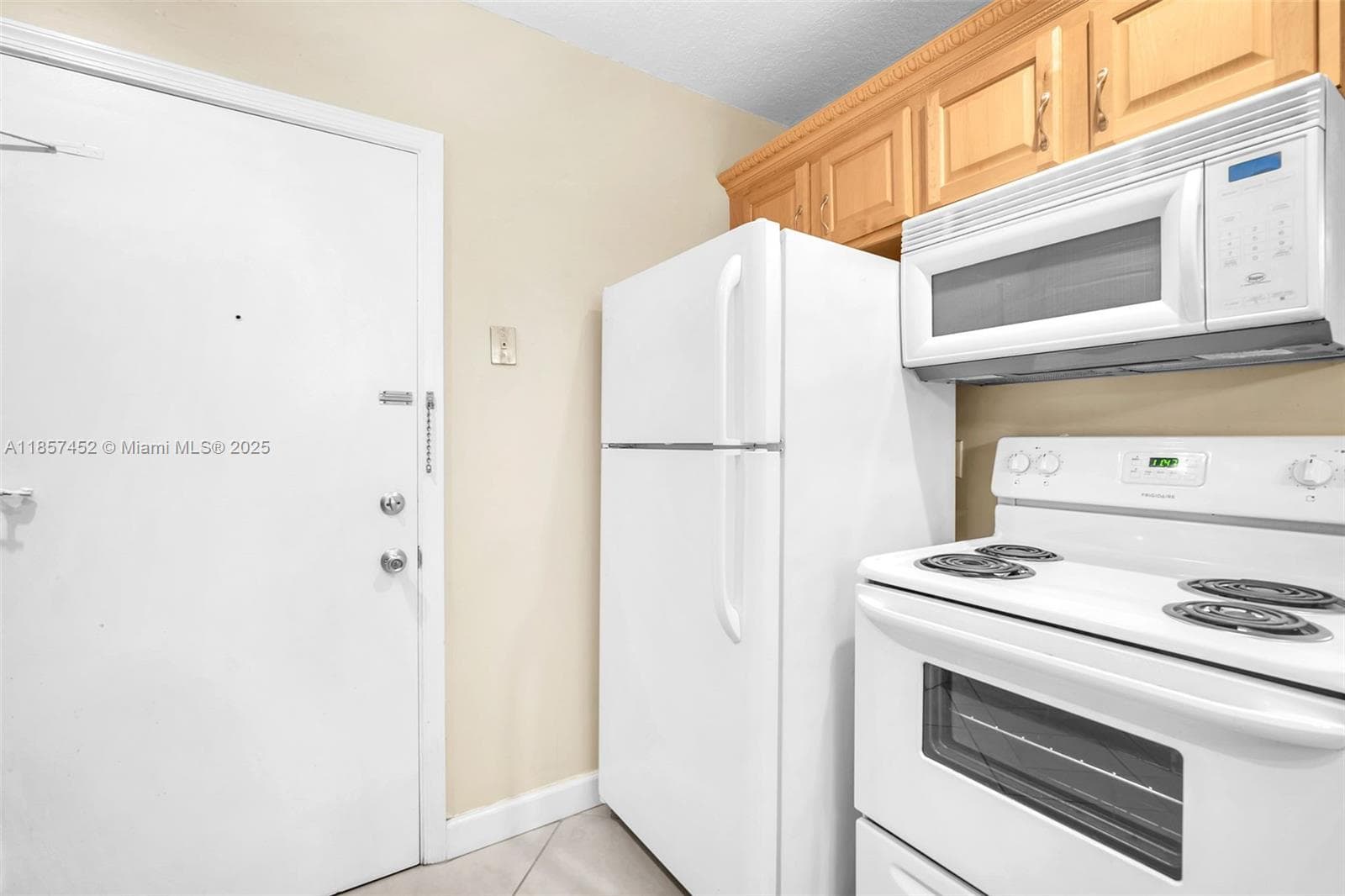 Imperial Point Colonnades · #801 in Fort Lauderdale - Photo 18