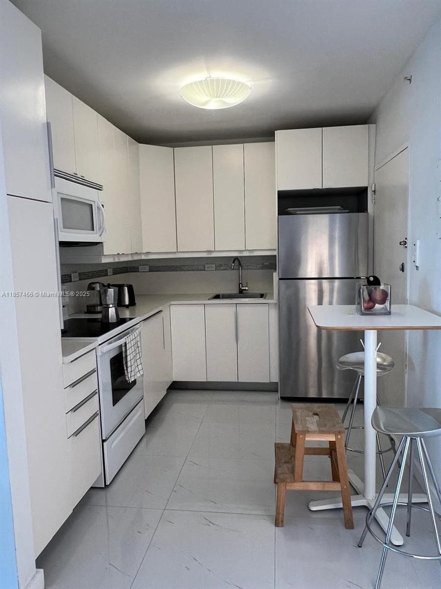 The Pavilion · #1115 in Miami Beach - Photo 5