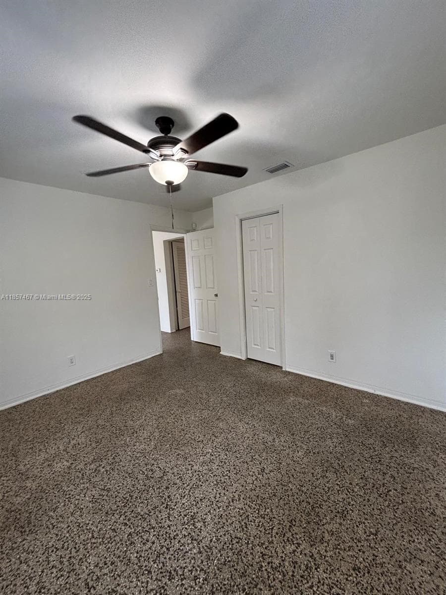 1608 NW 7th Ave photo 5