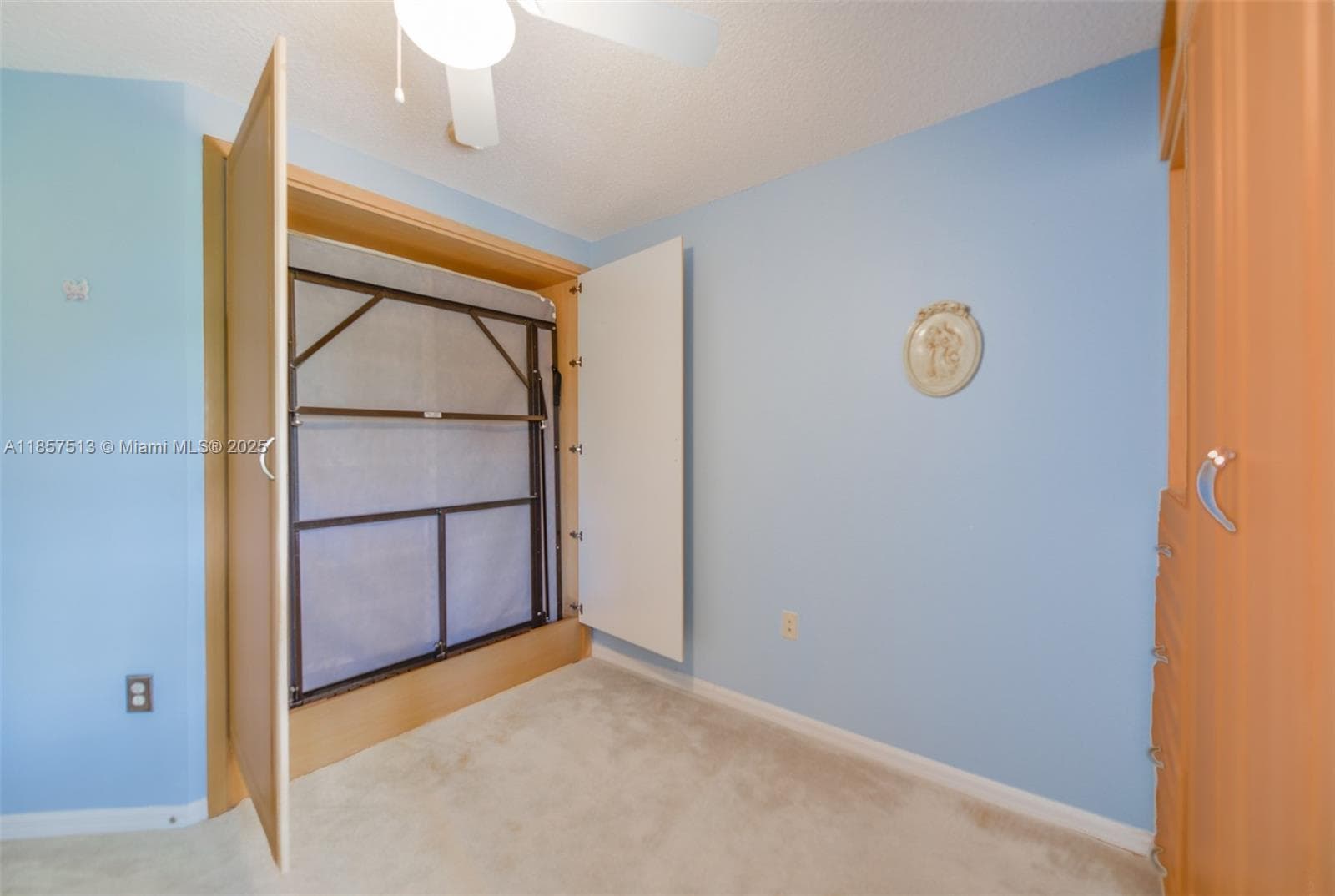 2811 NE 185th St #801 photo 26