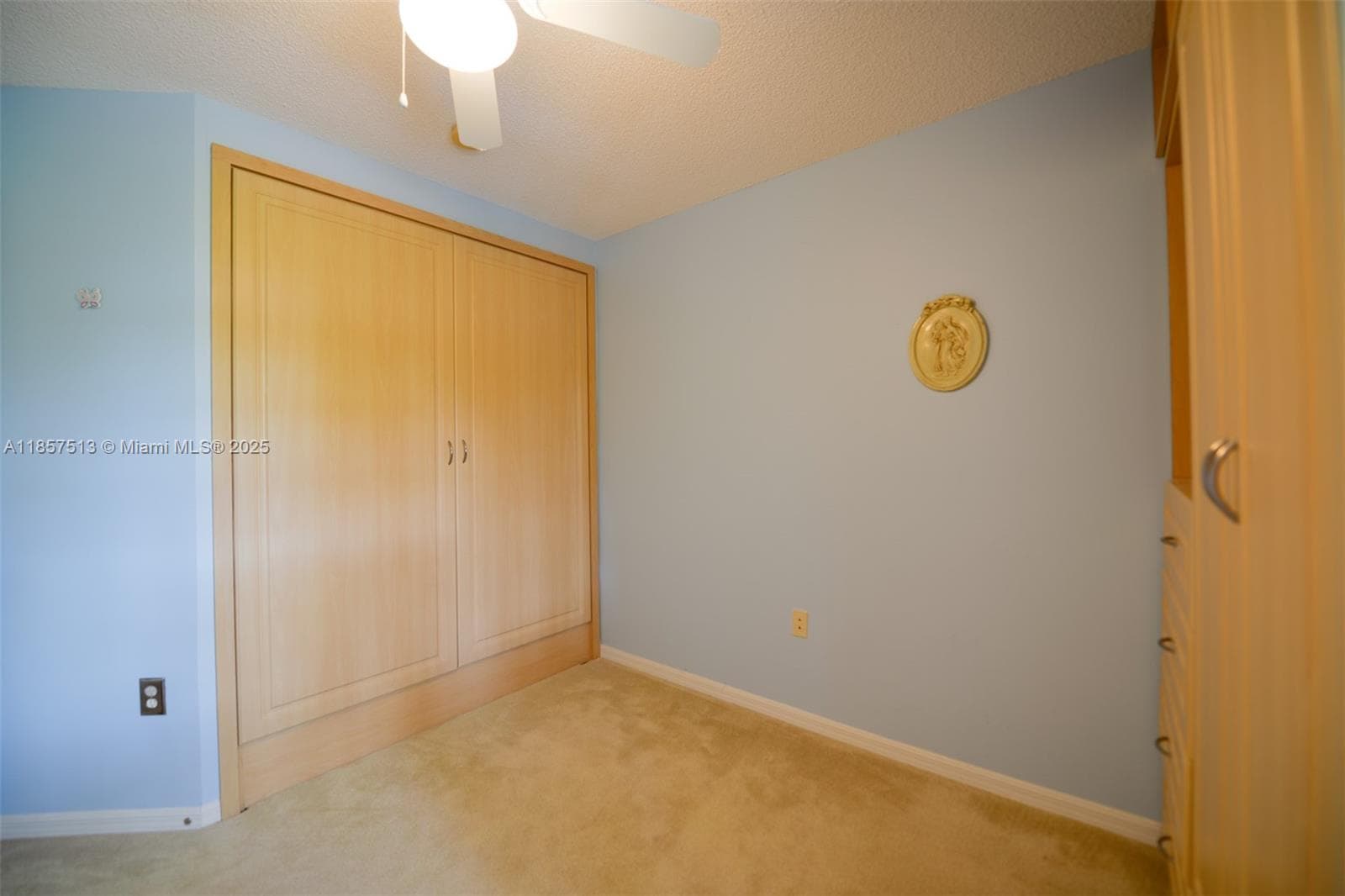 2811 NE 185th St #801 photo 25