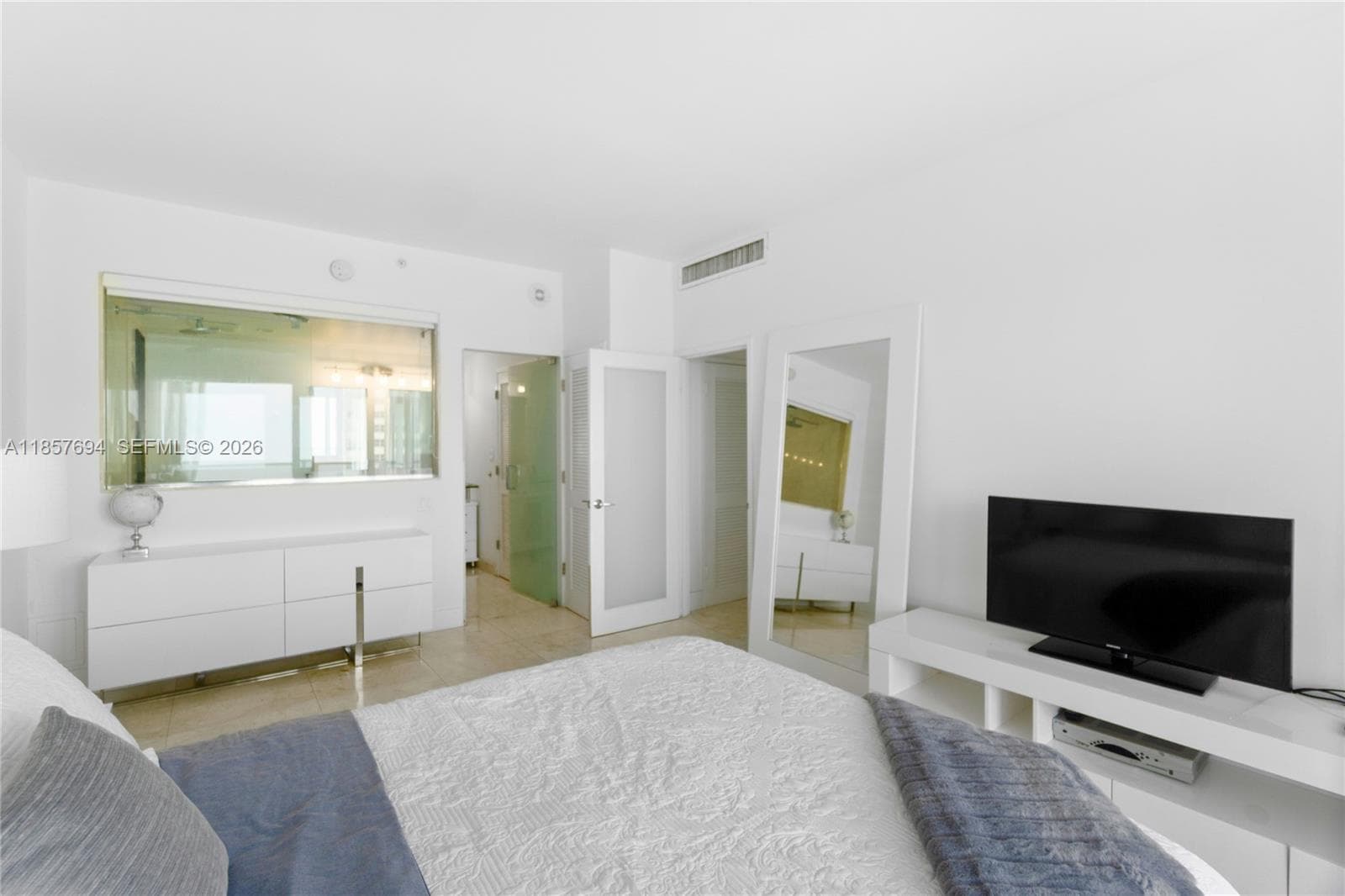 The Decoplage · #PH14 in Miami Beach - Photo 16