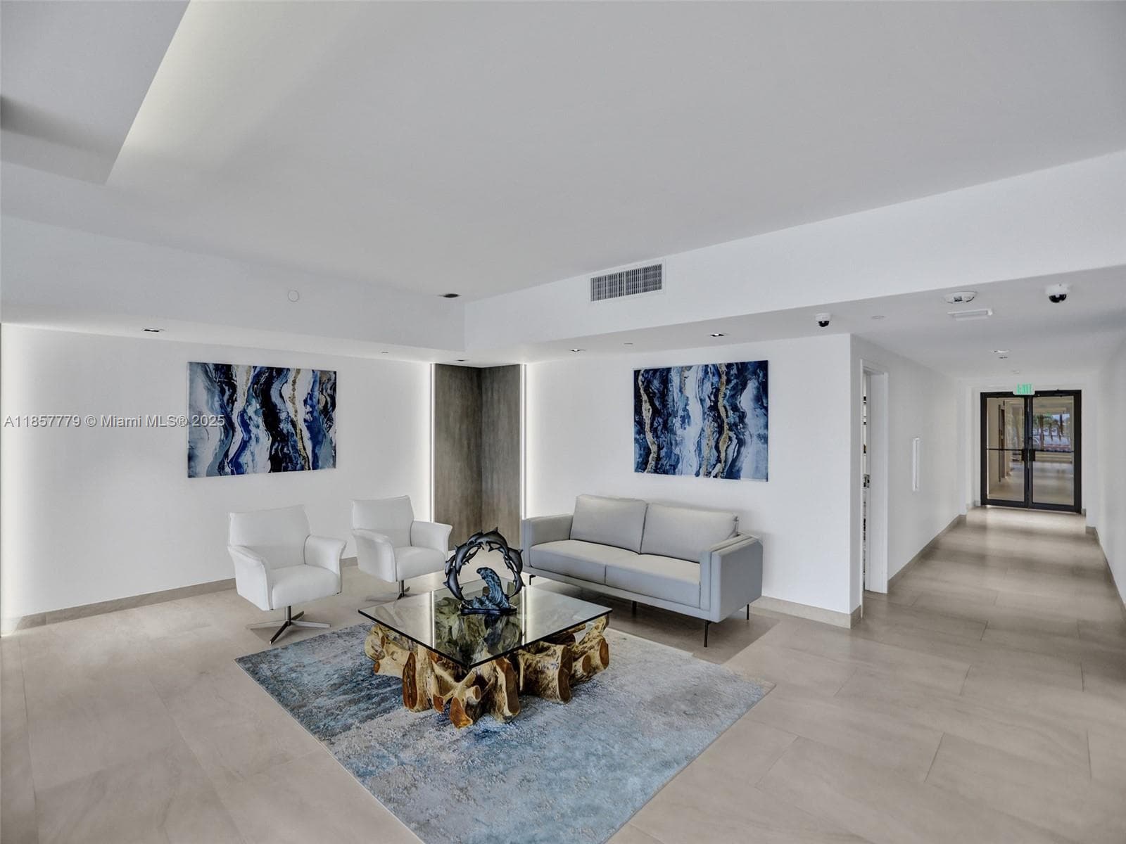 HILLSBORO OCEAN CLUB · #202 in Hillsboro Beach - Photo 6