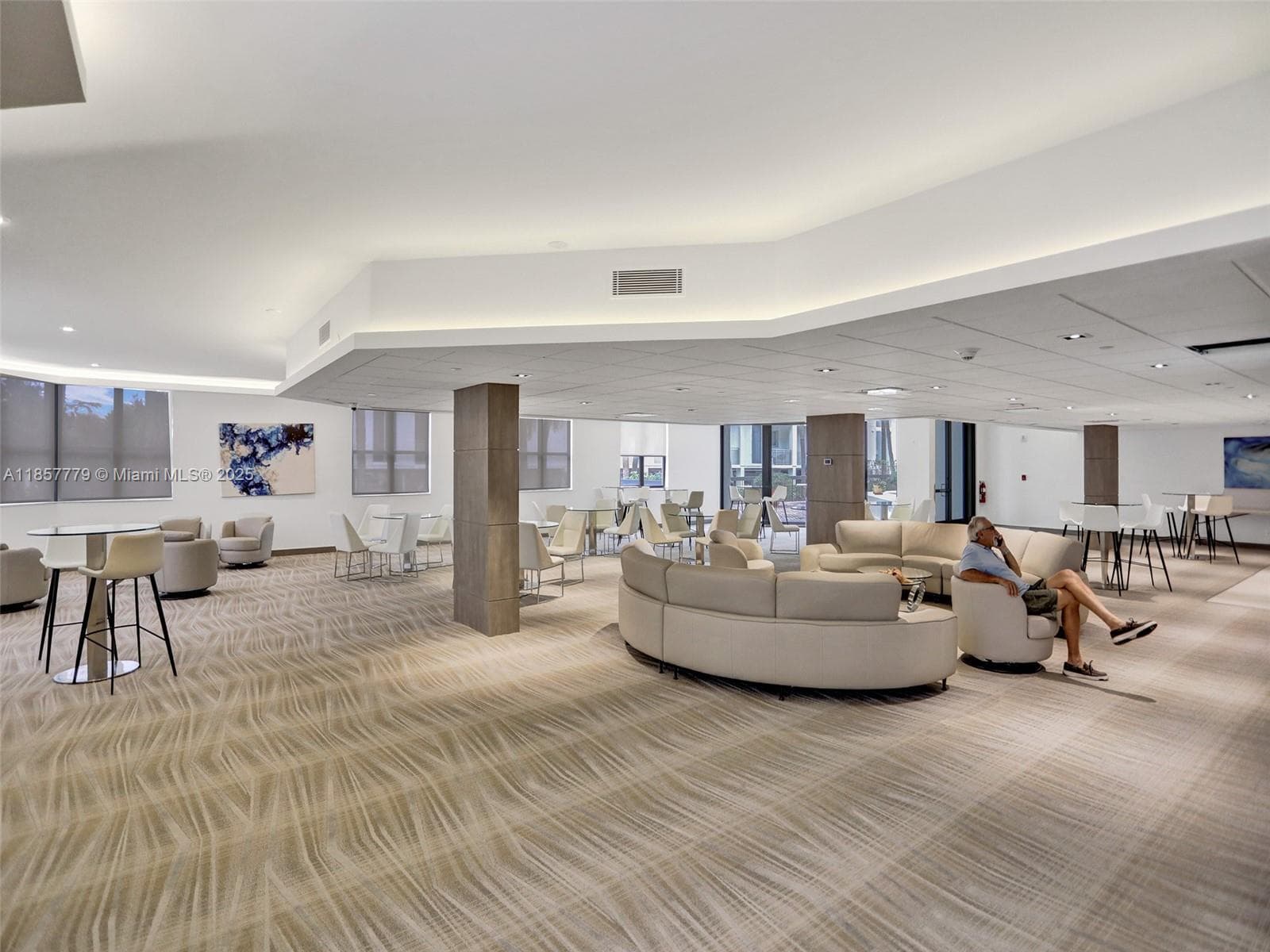 HILLSBORO OCEAN CLUB · #202 in Hillsboro Beach - Photo 32