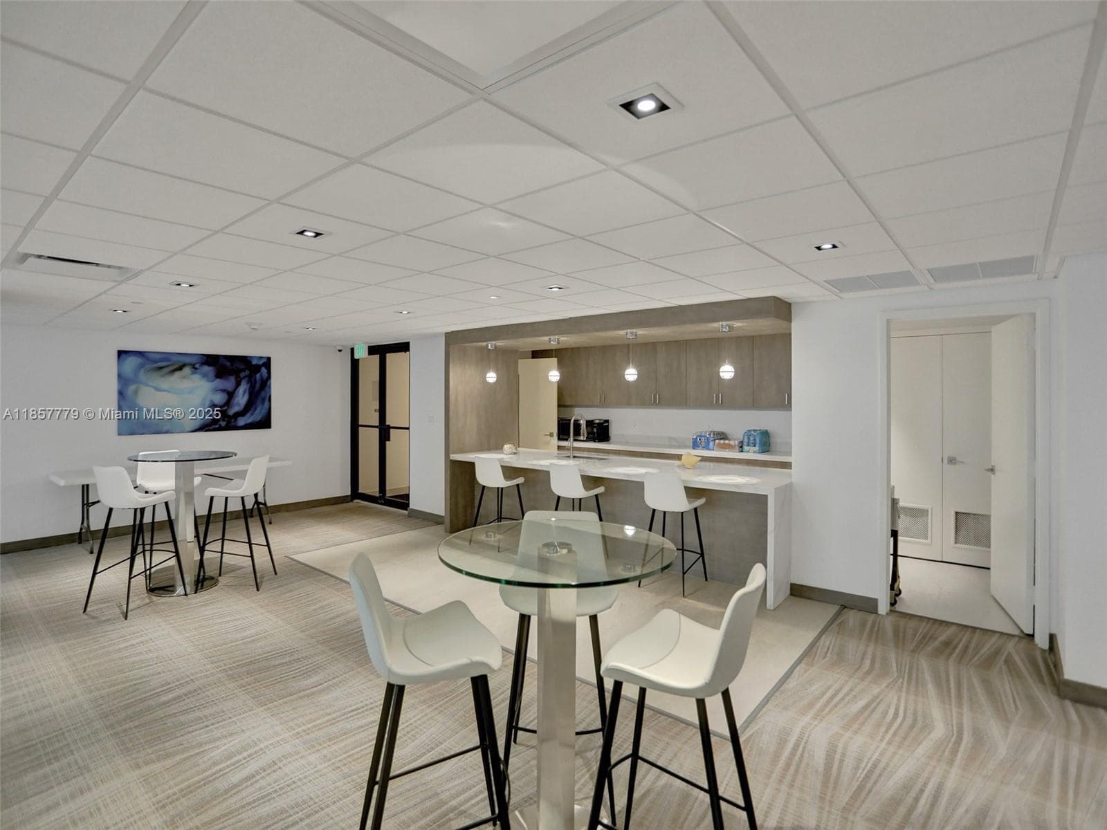 HILLSBORO OCEAN CLUB · #202 in Hillsboro Beach - Photo 33
