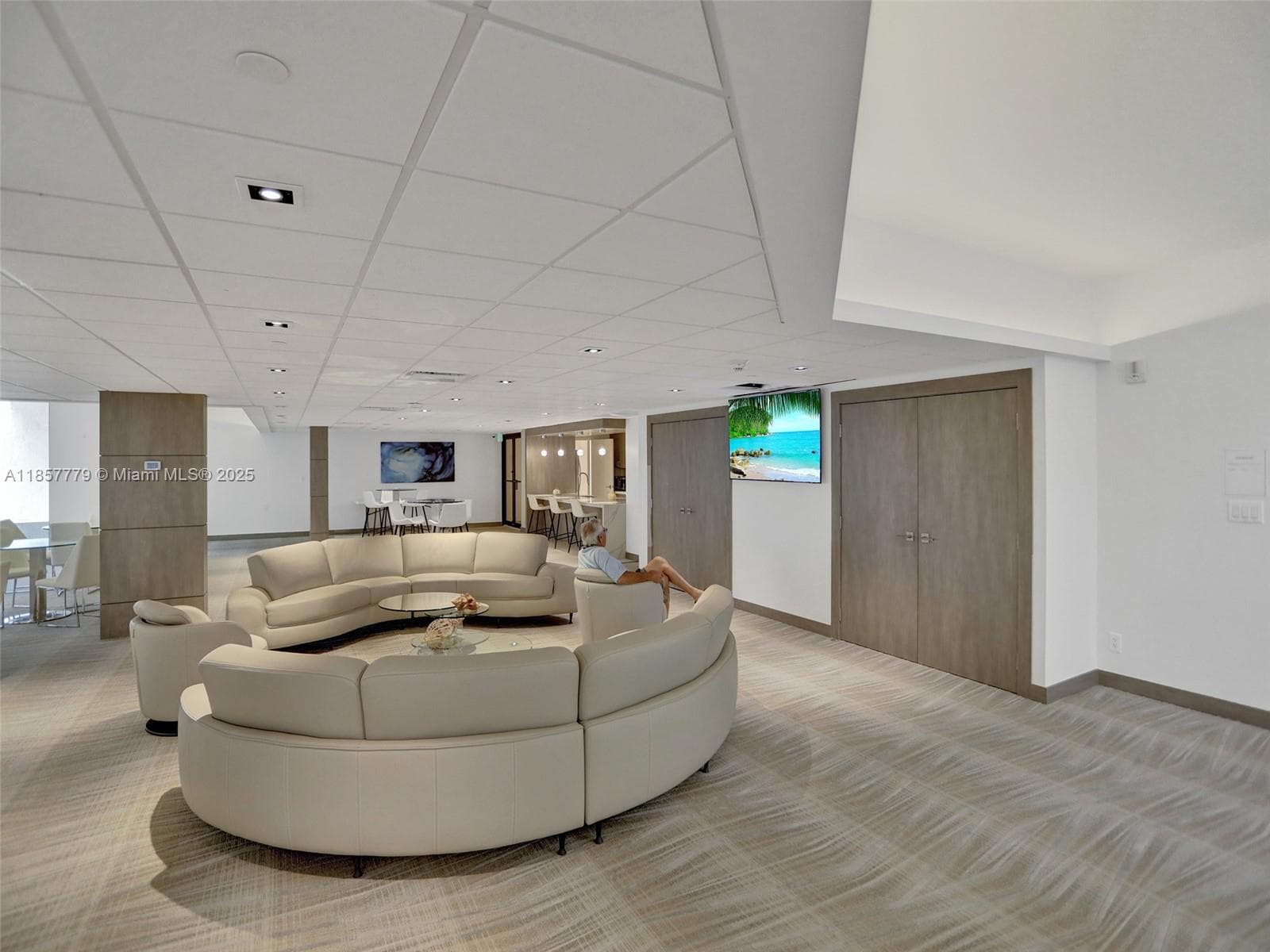HILLSBORO OCEAN CLUB · #202 in Hillsboro Beach - Photo 31