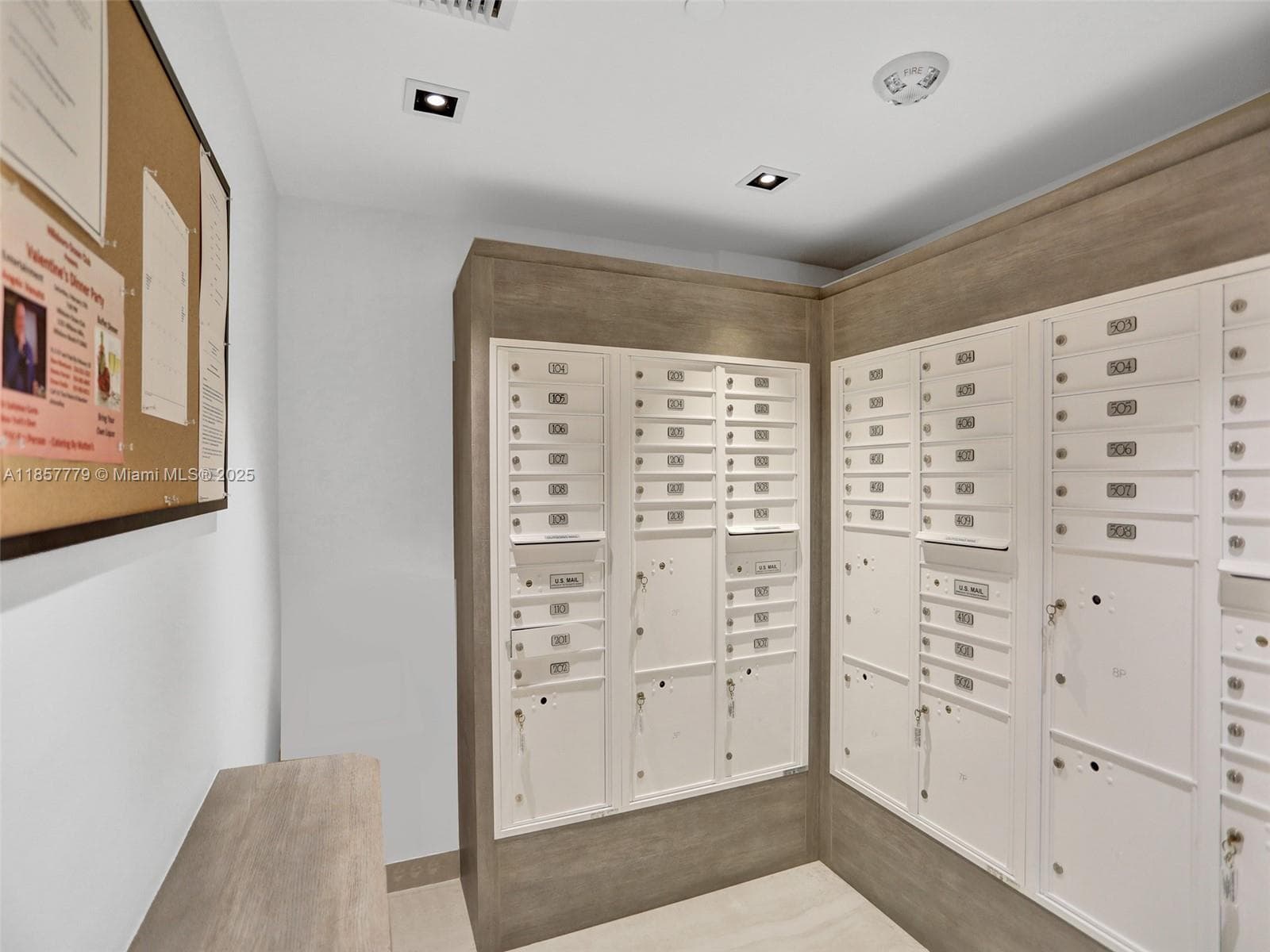 HILLSBORO OCEAN CLUB · #202 in Hillsboro Beach - Photo 29