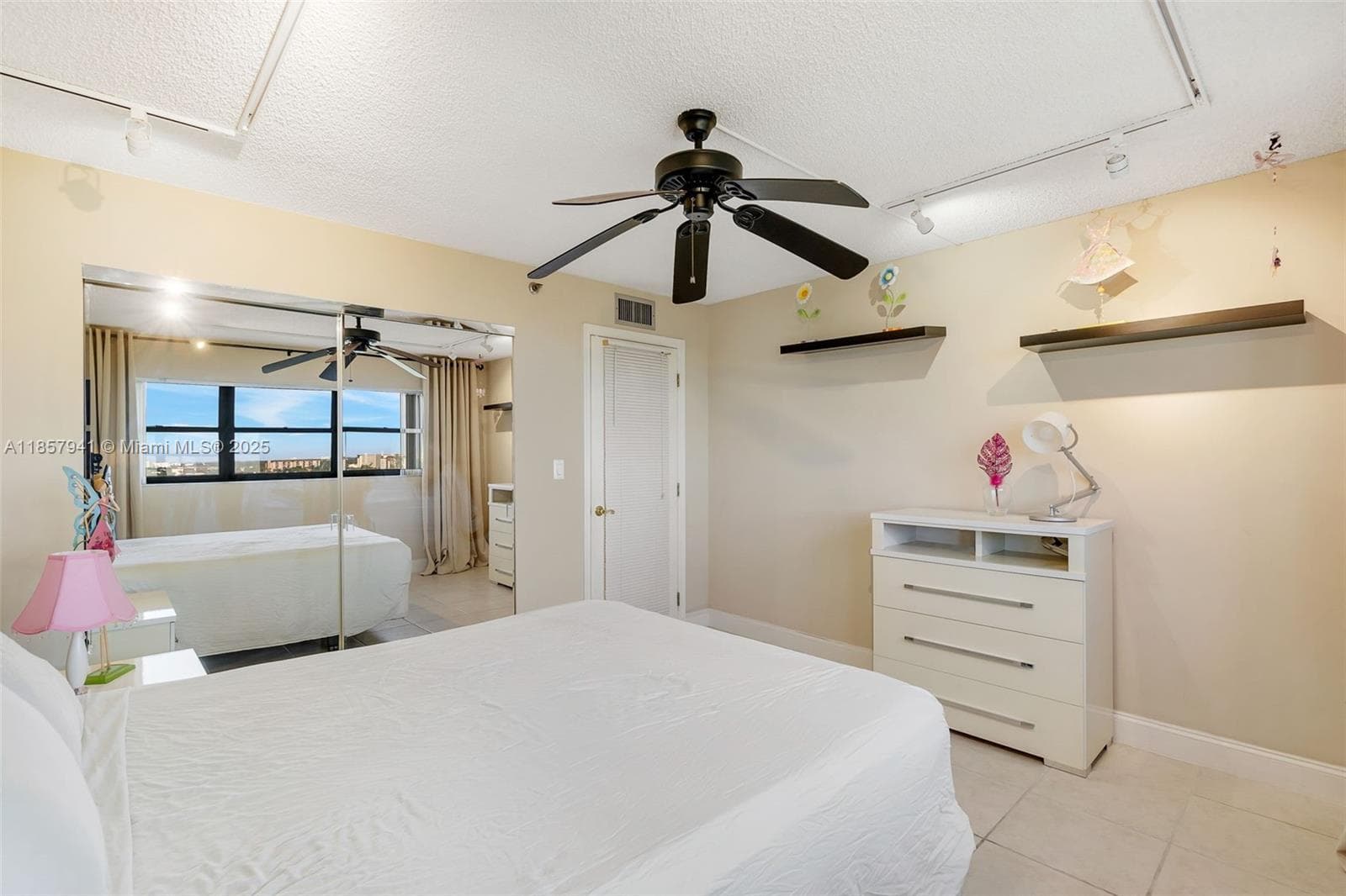 Tower at Port Royale · #1111 in Fort Lauderdale - Photo 17