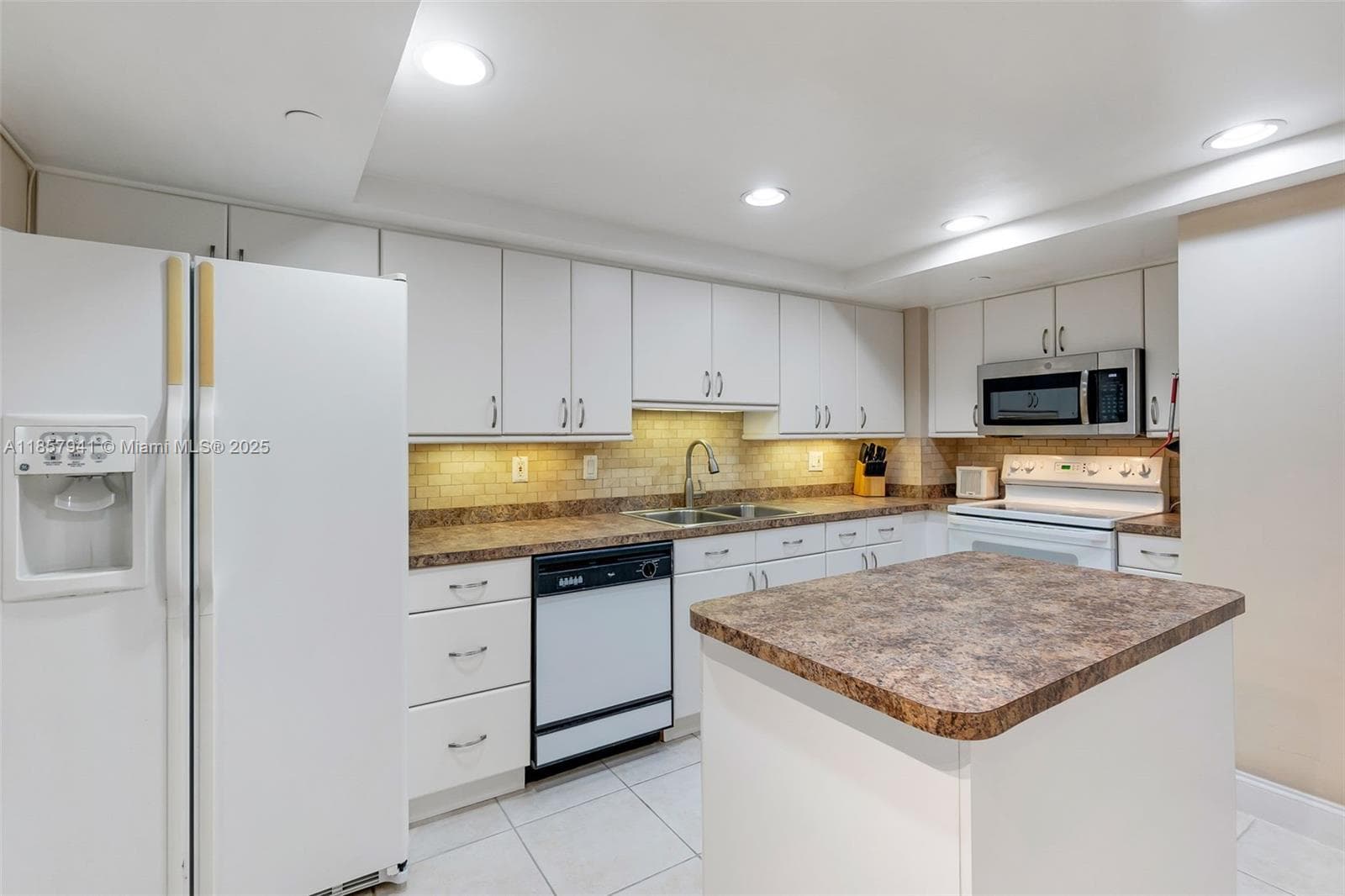 Tower at Port Royale · #1111 in Fort Lauderdale - Photo 7