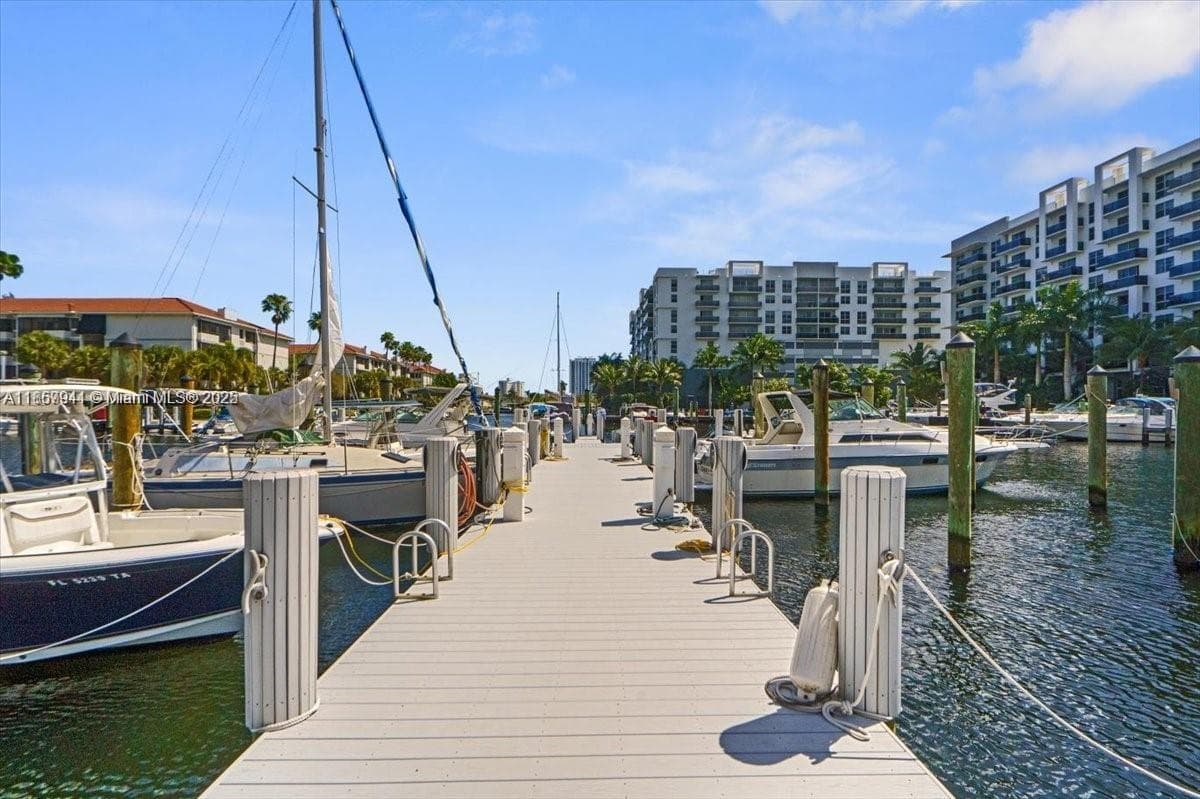 Tower at Port Royale · #1111 in Fort Lauderdale - Photo 36