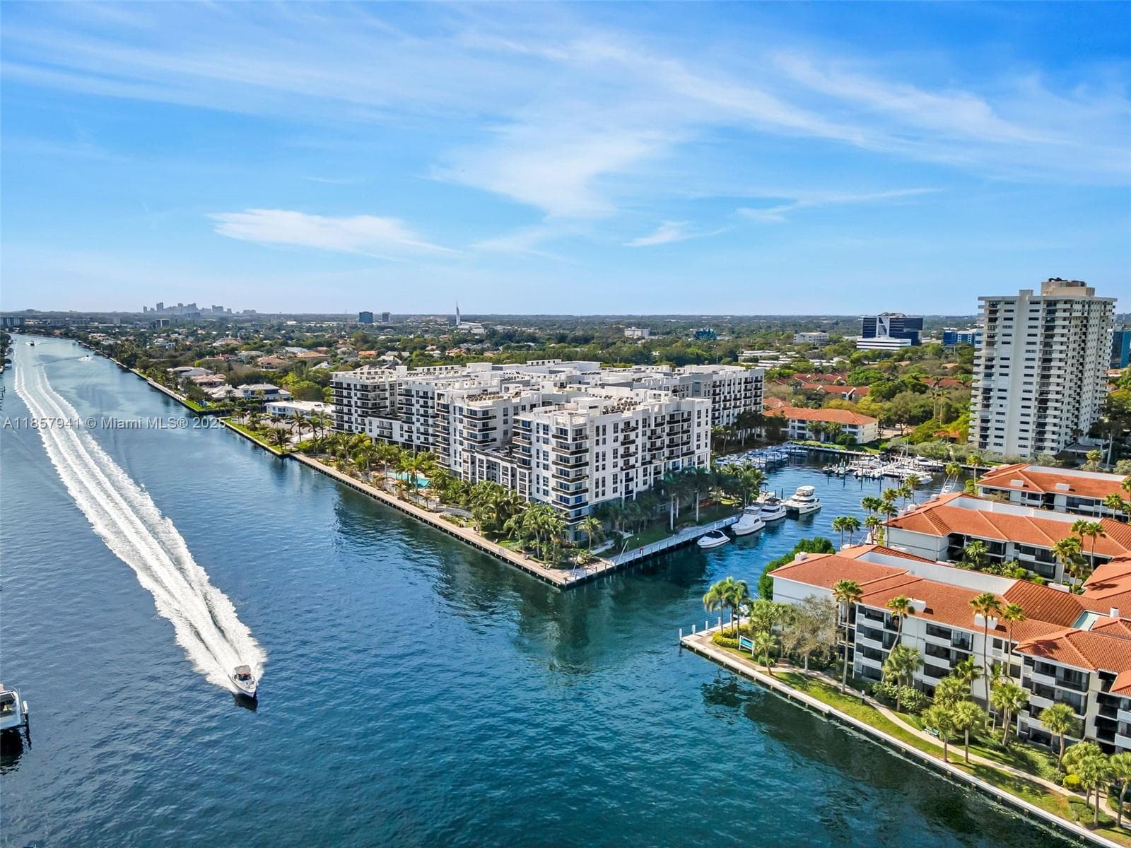 Tower at Port Royale · #1111 in Fort Lauderdale - Photo 45