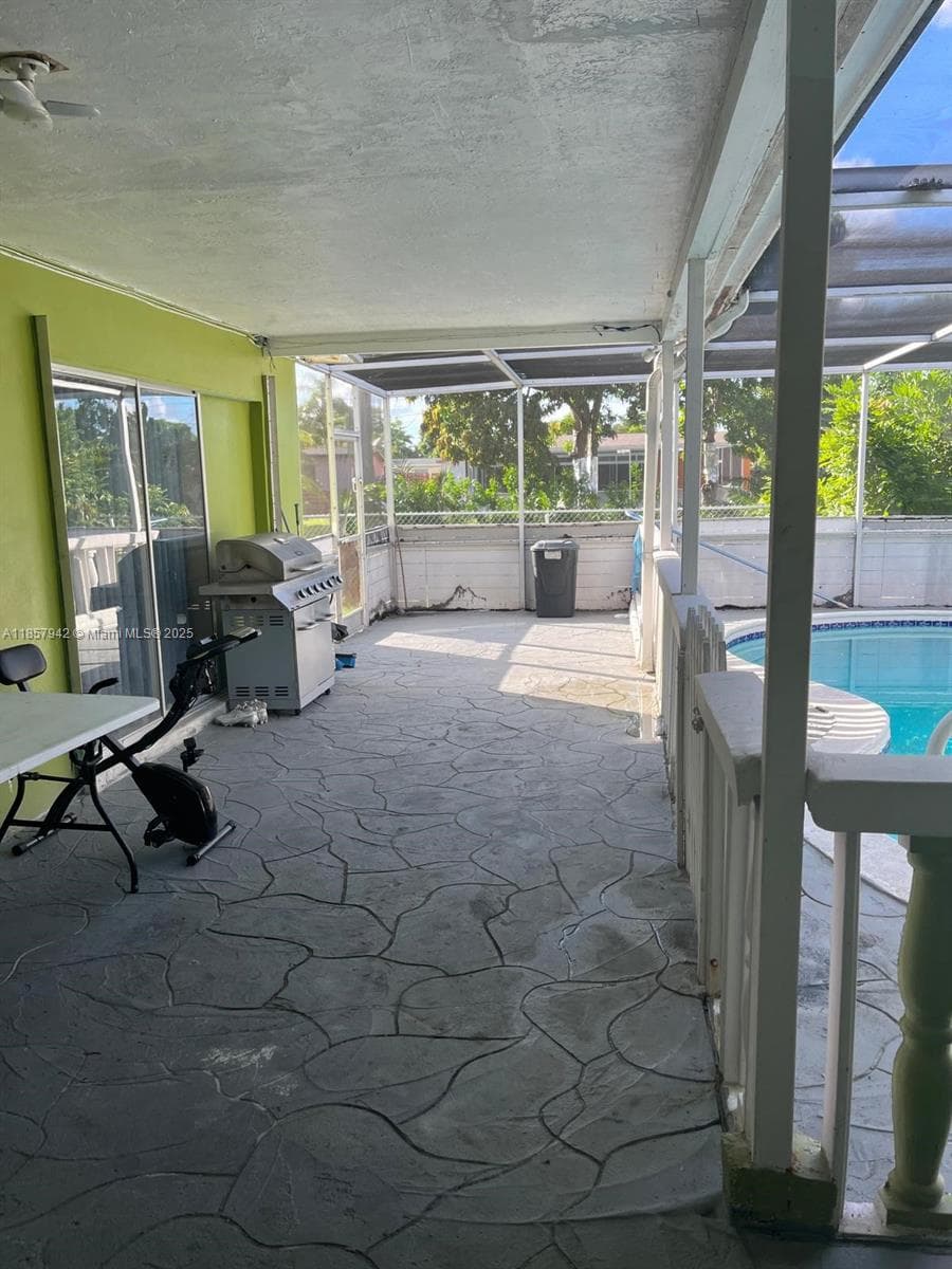 3401 NW 40th St photo 23