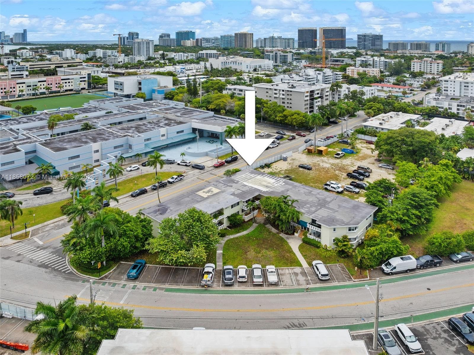 HARBOR POINT CONDO · #12 in Bay Harbor Islands - Photo 27