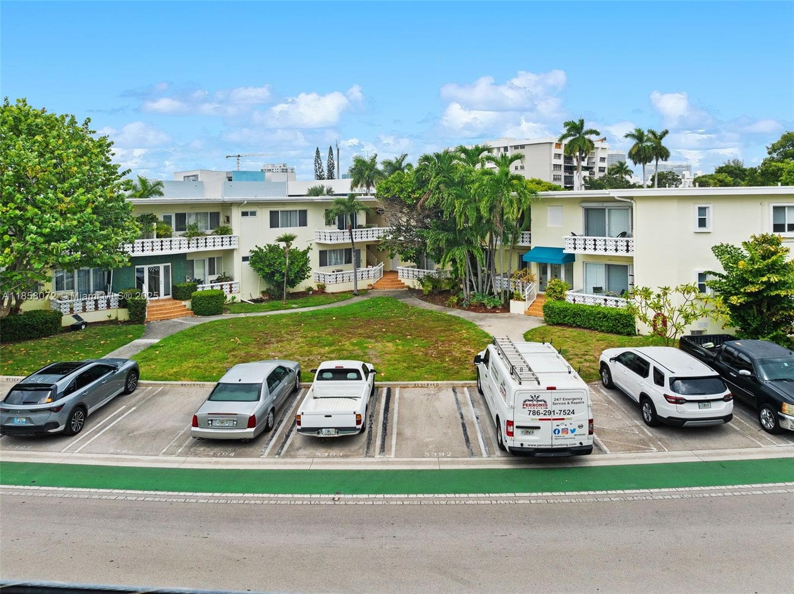 HARBOR POINT CONDO · #12 in Bay Harbor Islands - Photo 30