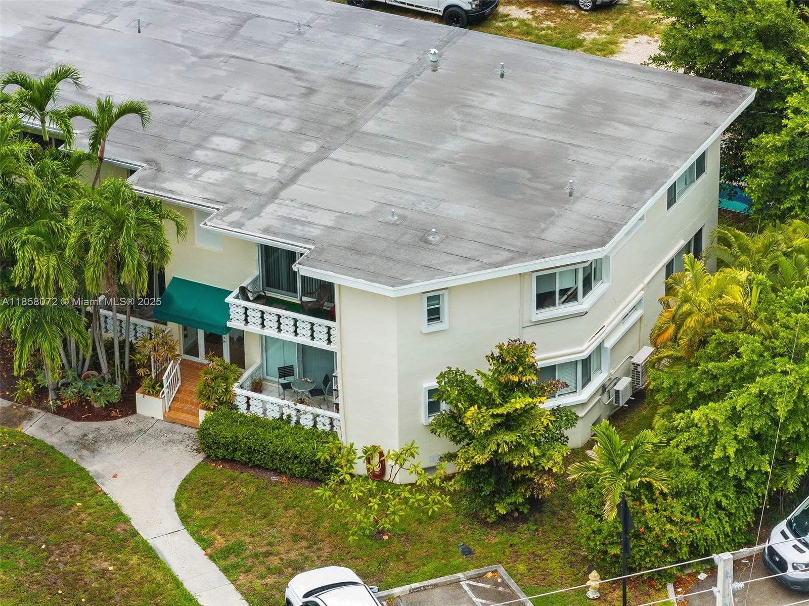 HARBOR POINT CONDO · #12 in Bay Harbor Islands - Photo 31