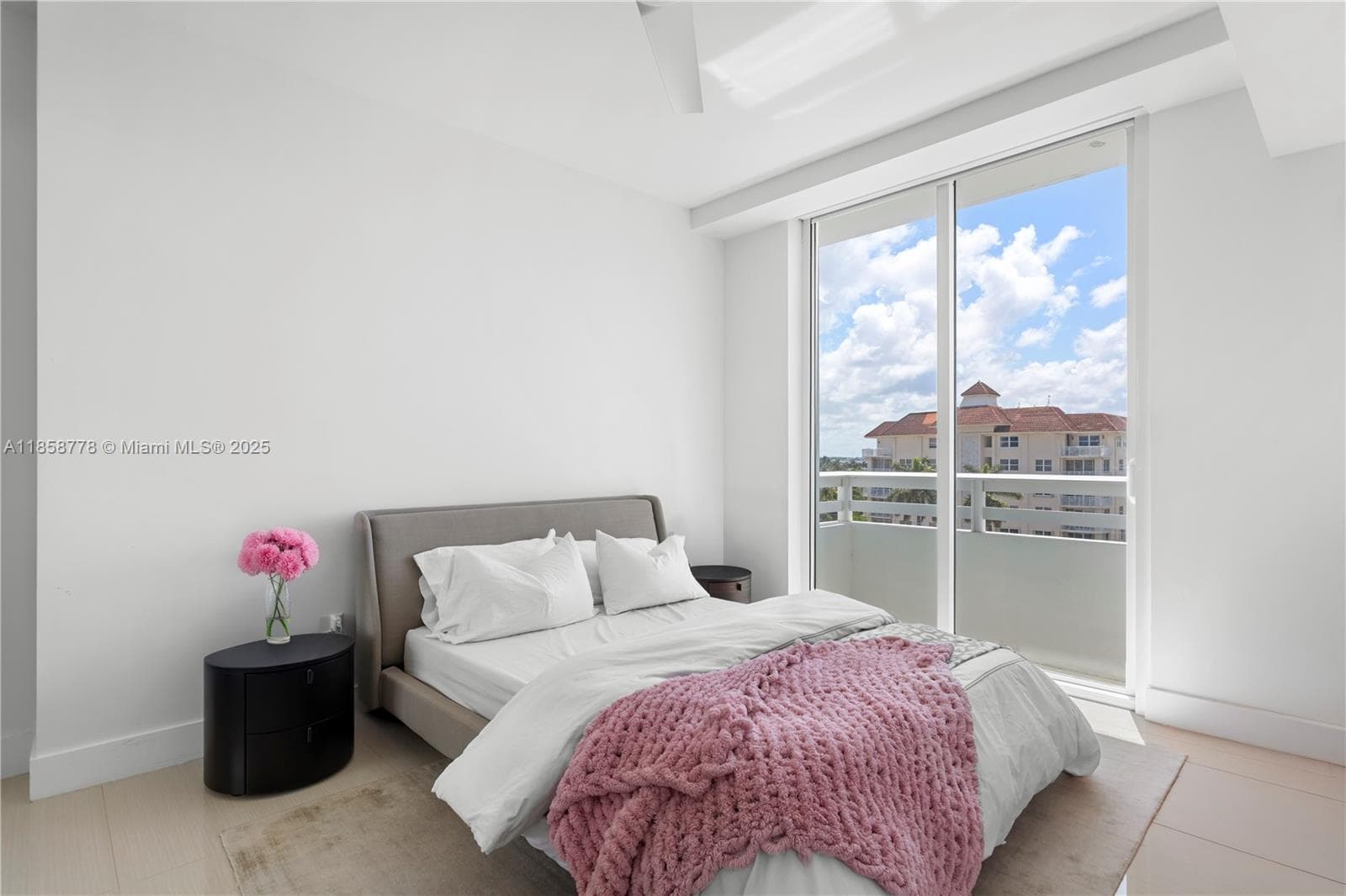 LE JARDIN HOUSE CONDO · #706 in Bay Harbor Islands - Photo 9