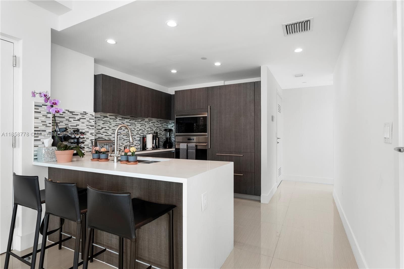LE JARDIN HOUSE CONDO · #706 in Bay Harbor Islands - Photo 8