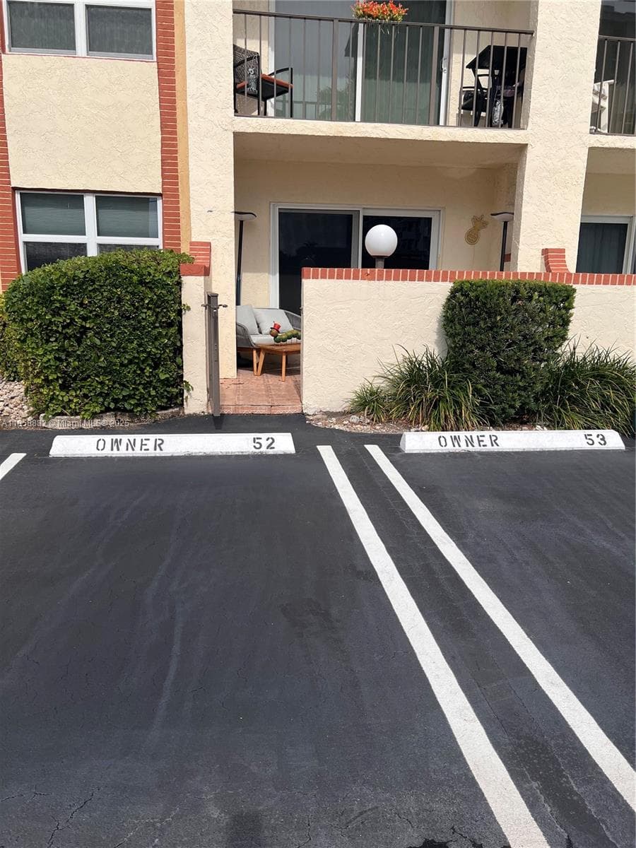 LADO DEL RIO CONDO · #104 in Pompano Beach - Photo 20