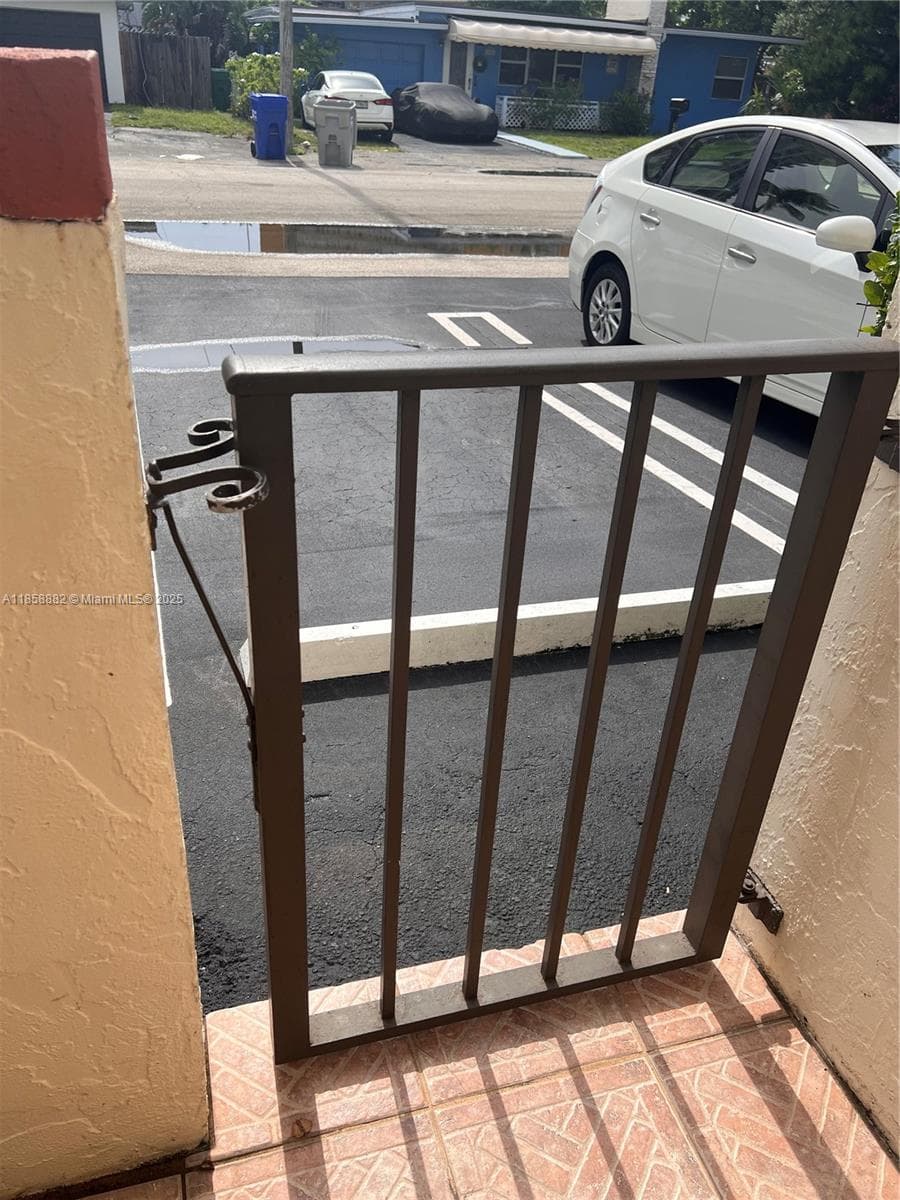 LADO DEL RIO CONDO · #104 in Pompano Beach - Photo 19