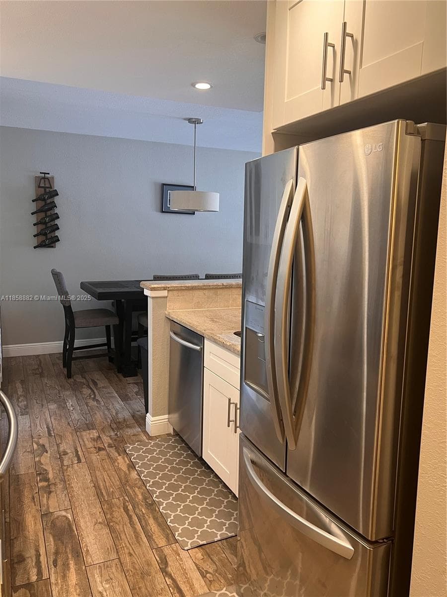LADO DEL RIO CONDO · #104 in Pompano Beach - Photo 8