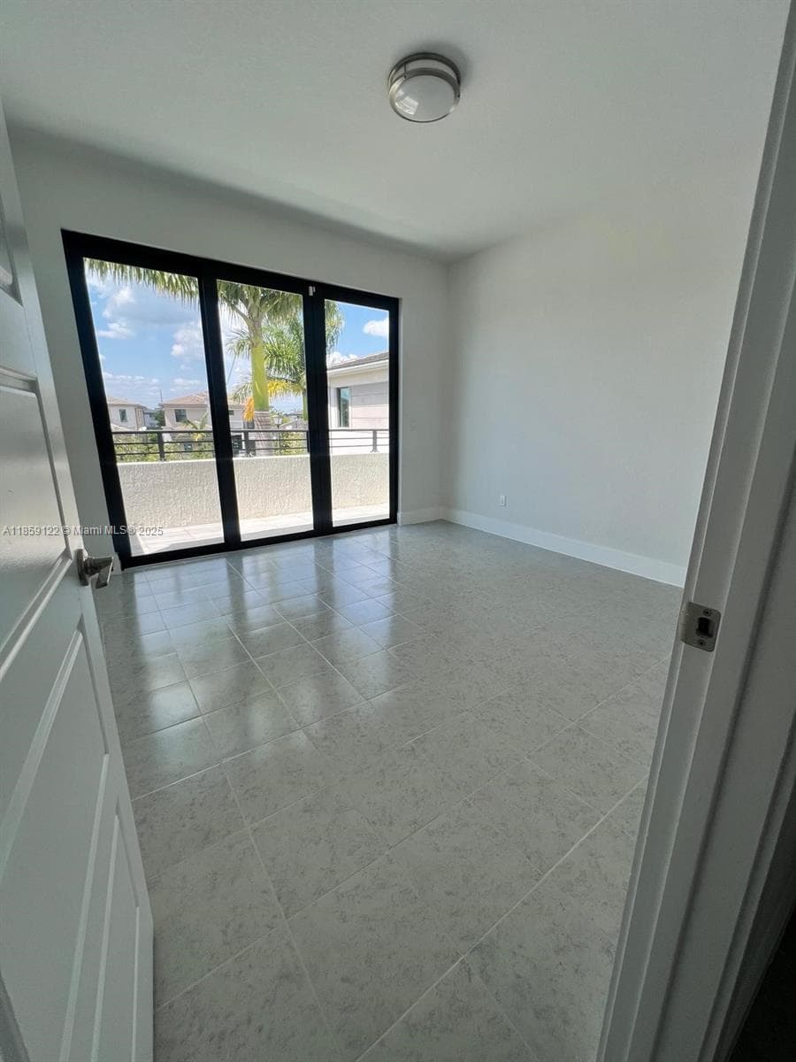 10970 Pacifica Way photo 30
