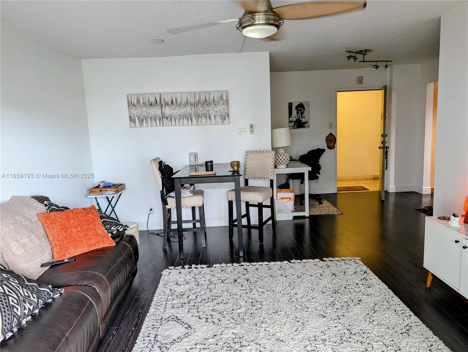 VIRGINIA OAKS CONDO · #4A in Miami - Photo 5