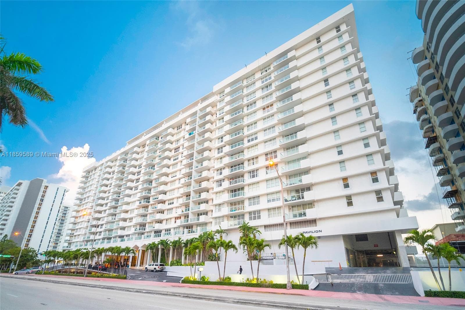 The Pavilion · #1204 in Miami Beach - Photo 17