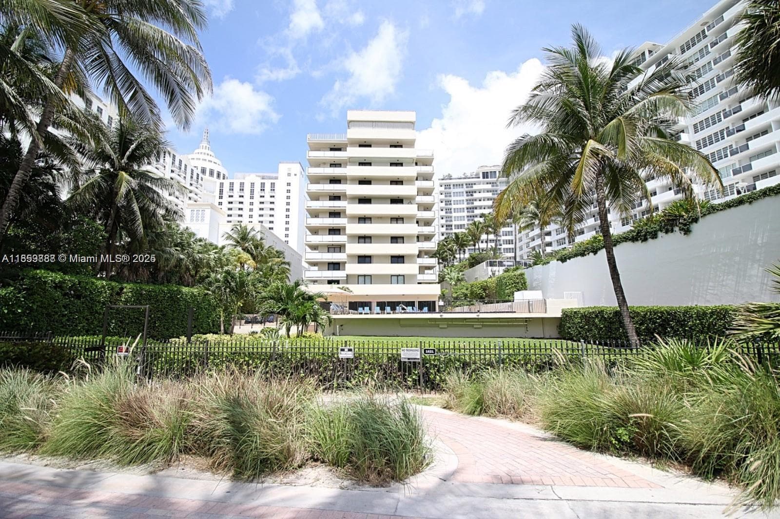 The Georgian · #302 in Miami Beach - Photo 29