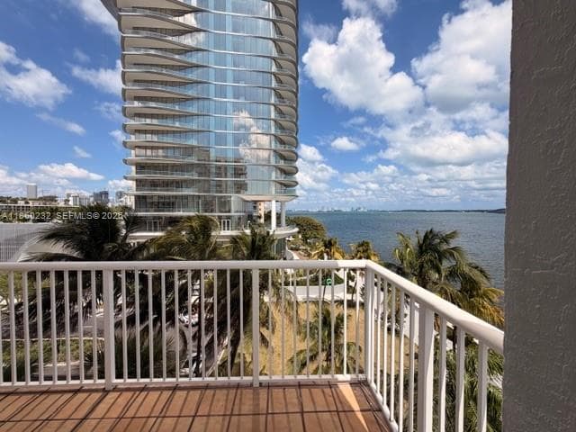 BRICKELL BISCAYNE CONDO · #6A in Miami - Photo 5