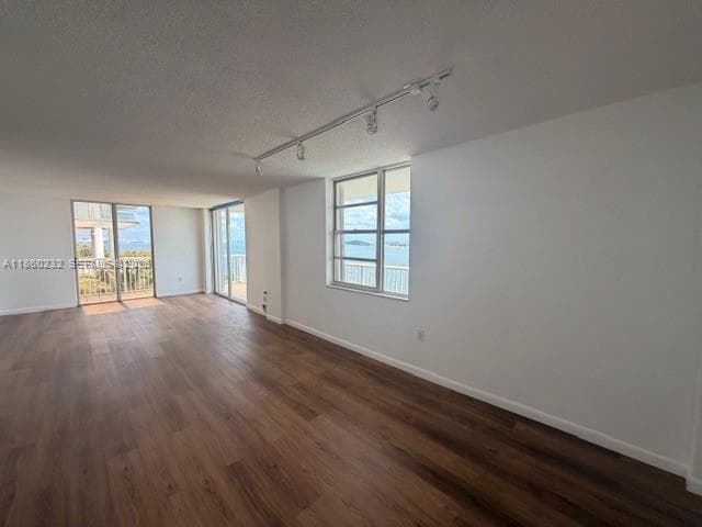 BRICKELL BISCAYNE CONDO · #6A in Miami - Photo 9
