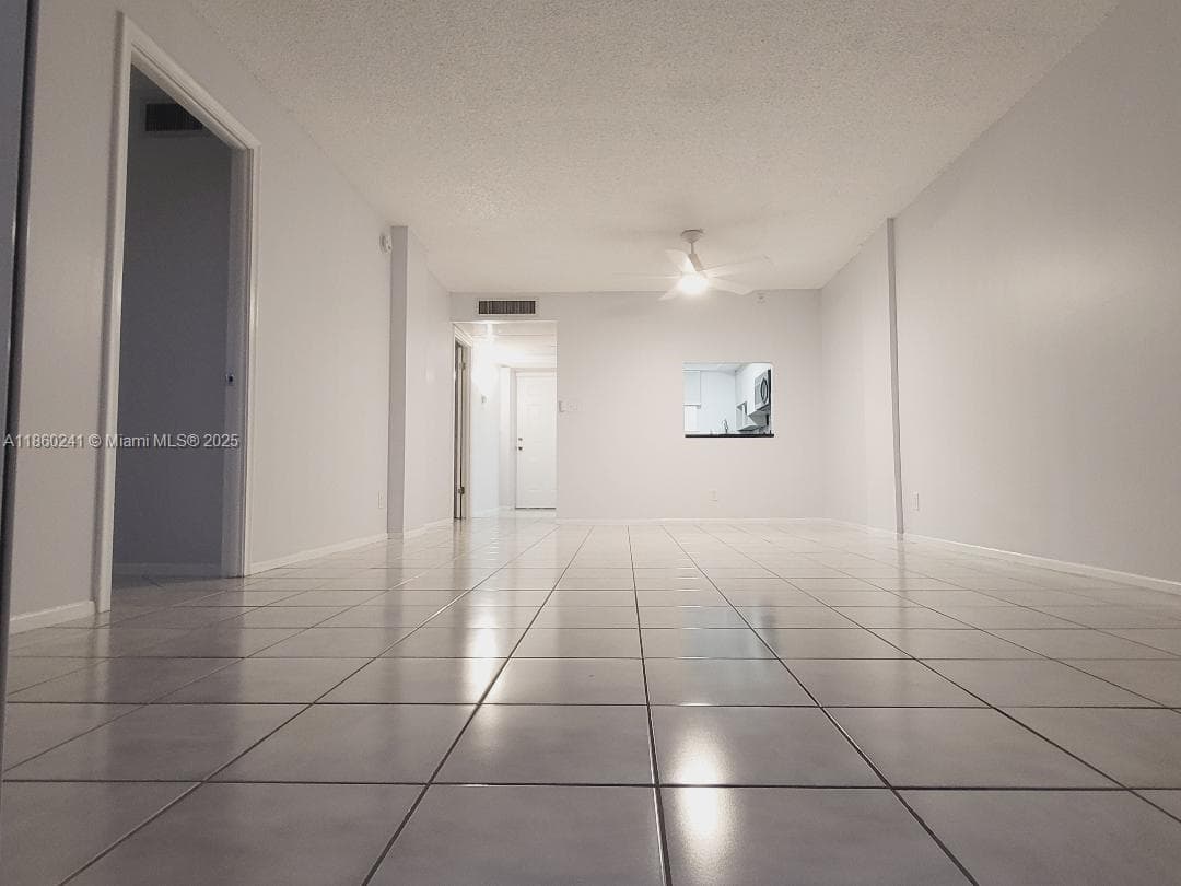 ROYAL PARK CONDO · #3B in Oakland Park - Photo 2