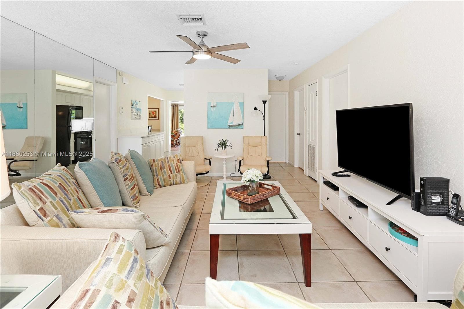 2109 NW 2nd Avenue photo 8