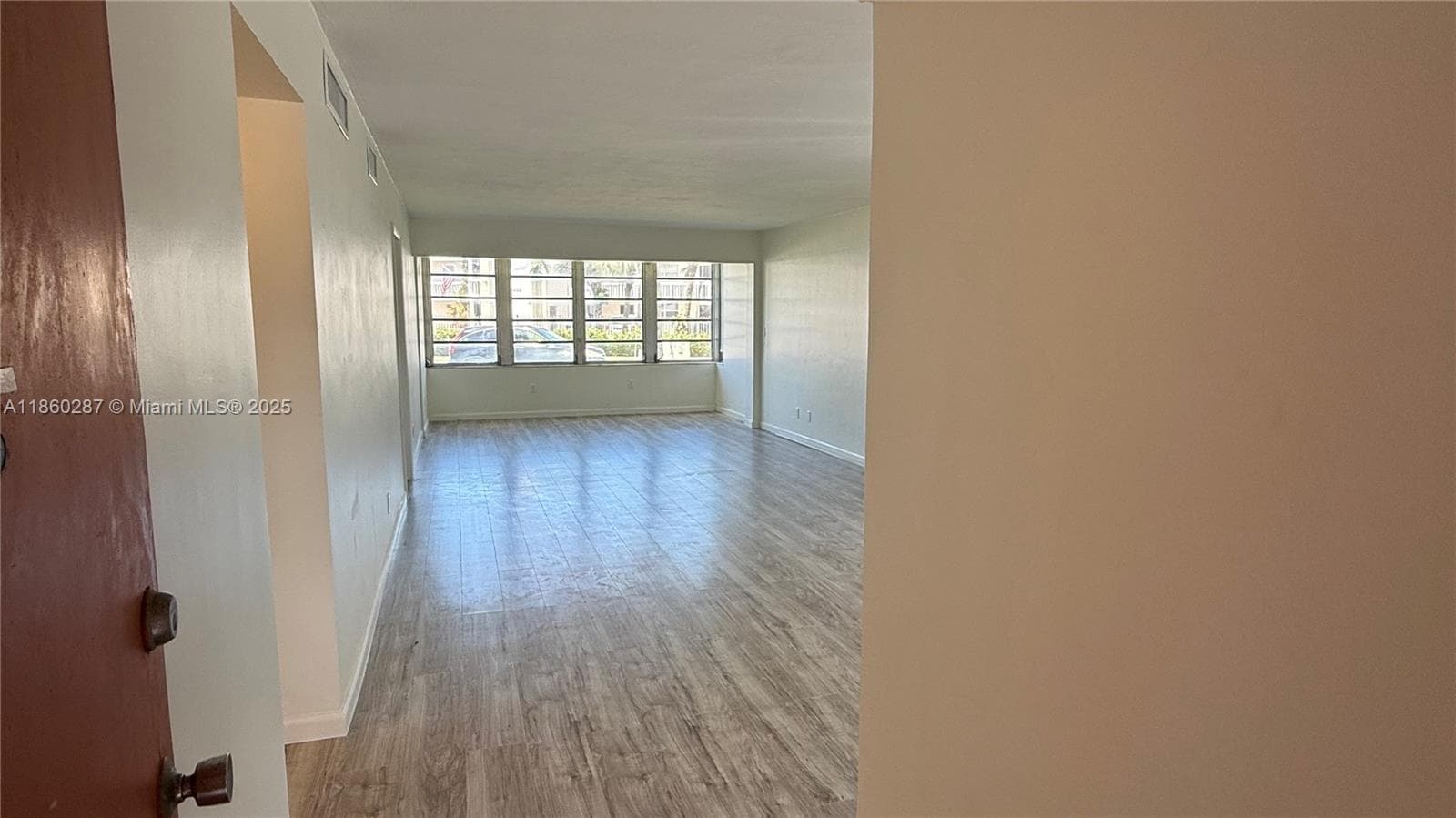 FIFTH HORIZONS CONDO · #145 in Miami - Photo 6