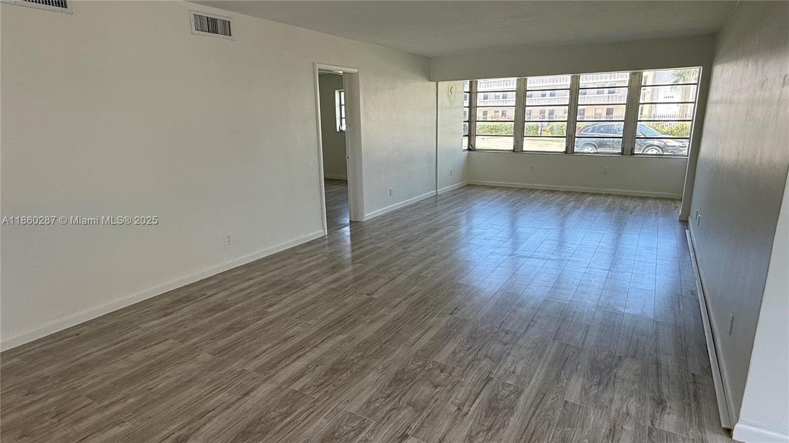 FIFTH HORIZONS CONDO · #145 in Miami - Photo 13