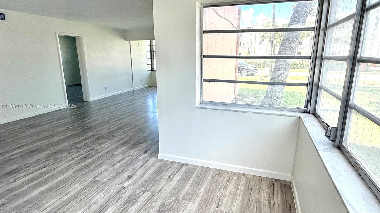FIFTH HORIZONS CONDO · #145 in Miami - Photo 12
