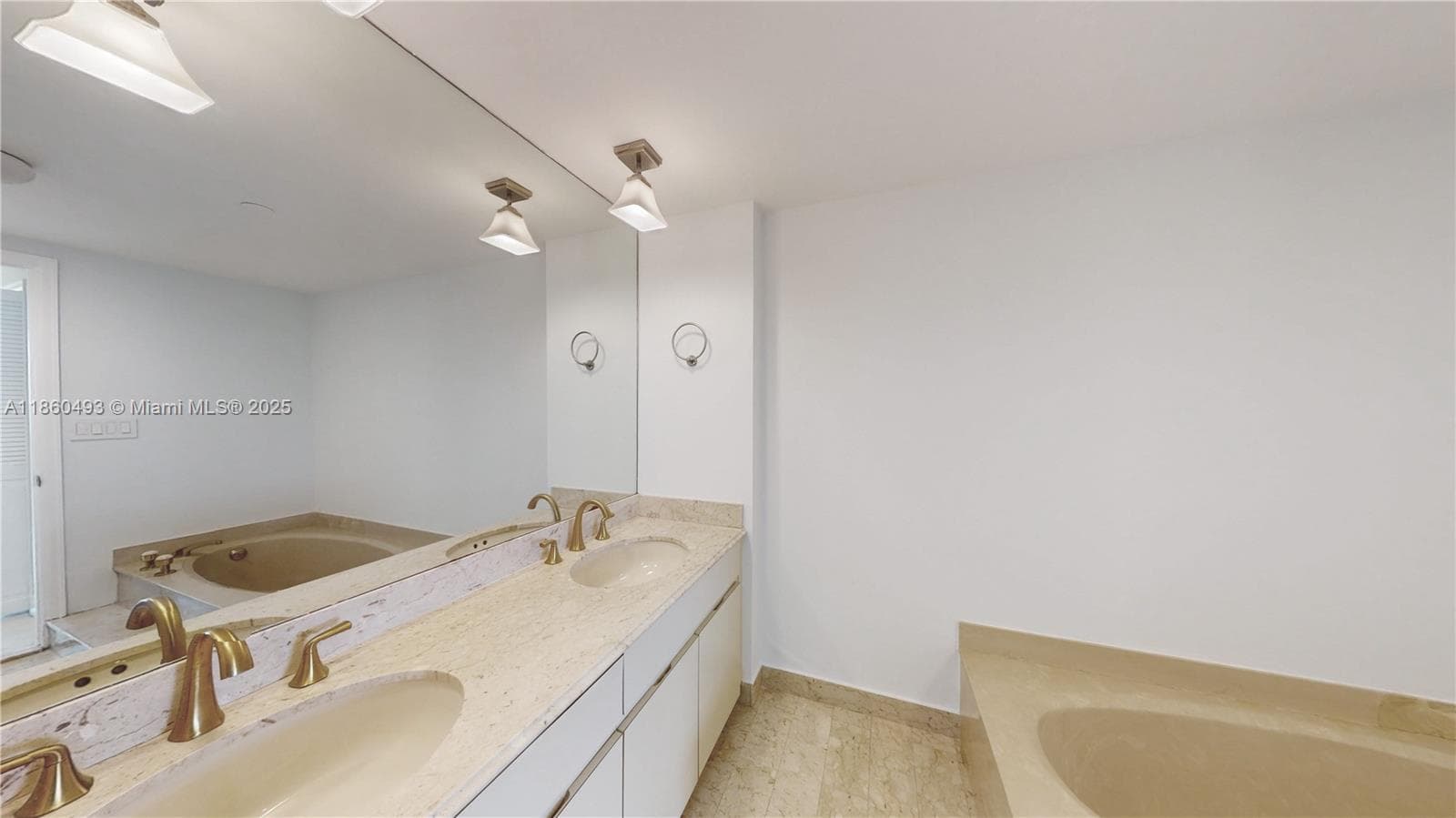 JOCKEY CLUB III CONDO · #1553 in Miami - Photo 15