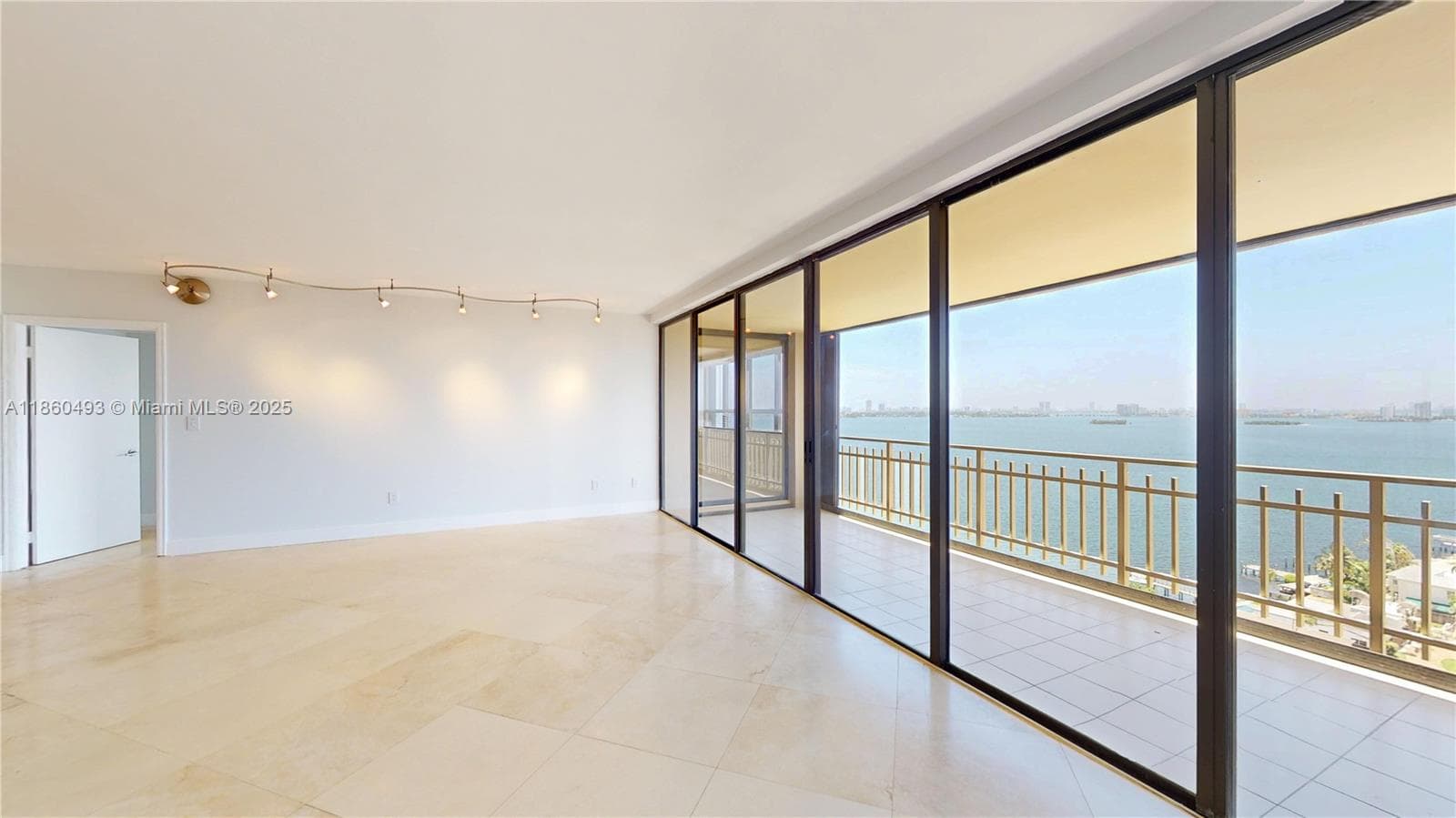 JOCKEY CLUB III CONDO · #1553 in Miami - Photo 4