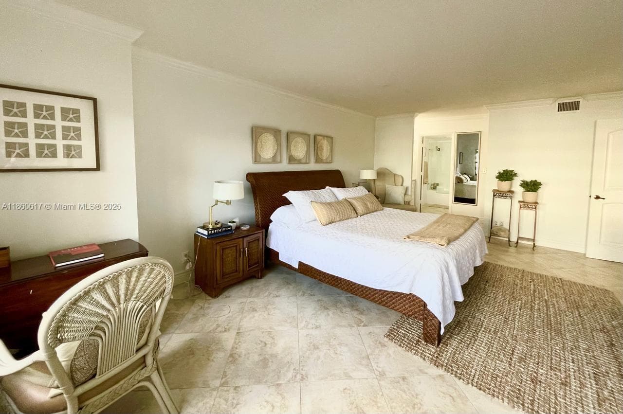 HAMPTON BEACH CLUB CONDO · #201 in Lauderdale By The Sea - Photo 30