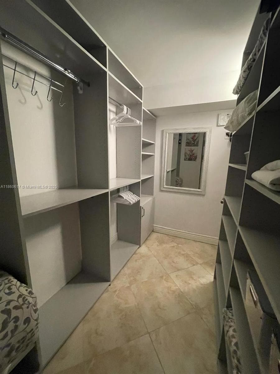 HAMPTON BEACH CLUB CONDO · #201 in Lauderdale By The Sea - Photo 33