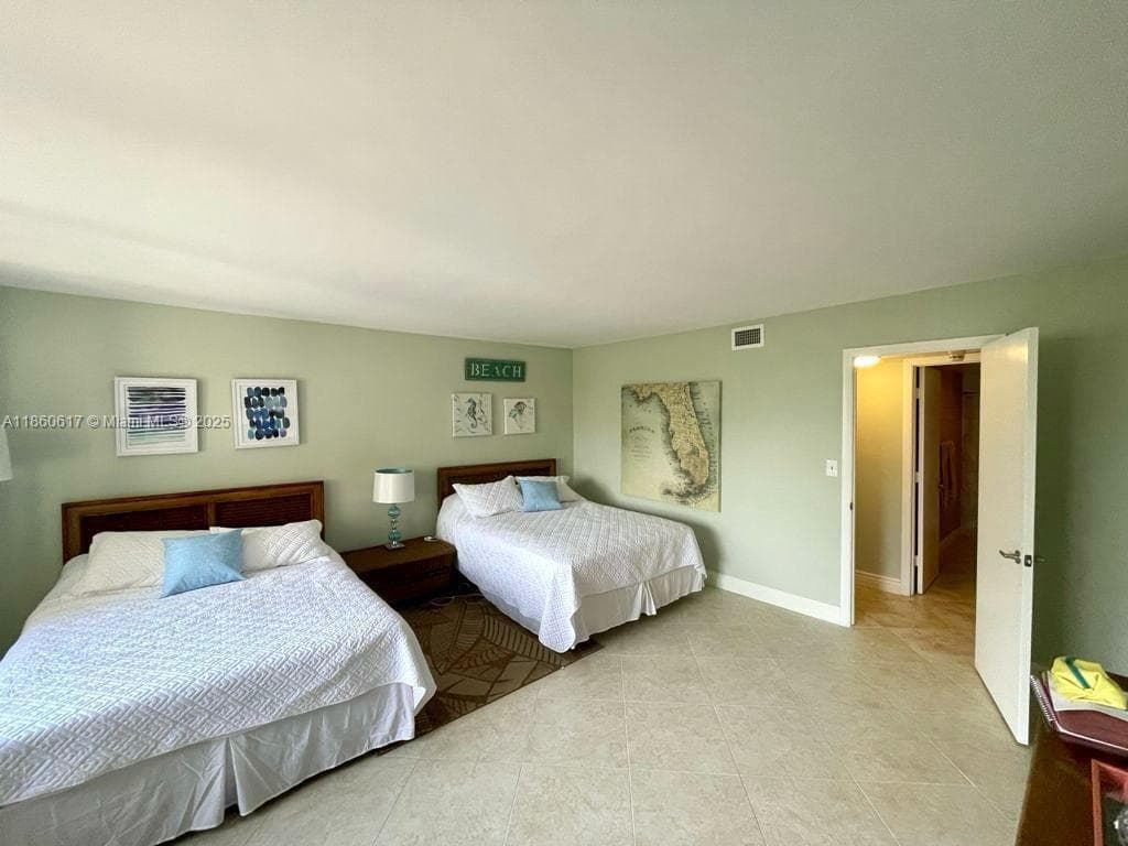 HAMPTON BEACH CLUB CONDO · #201 in Lauderdale By The Sea - Photo 35
