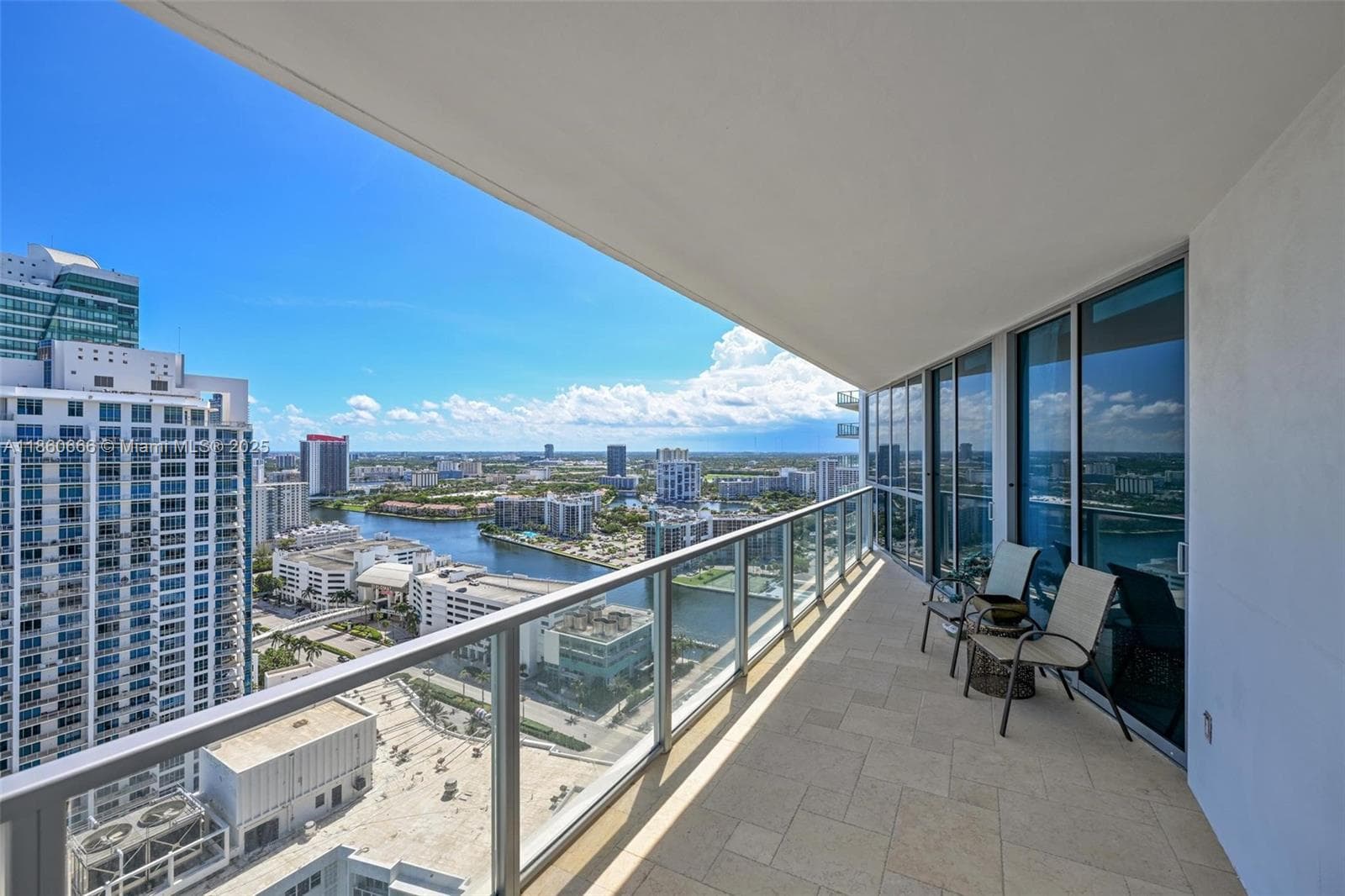OCEAN PALMS CONDO · #2807 in Hollywood - Photo 36