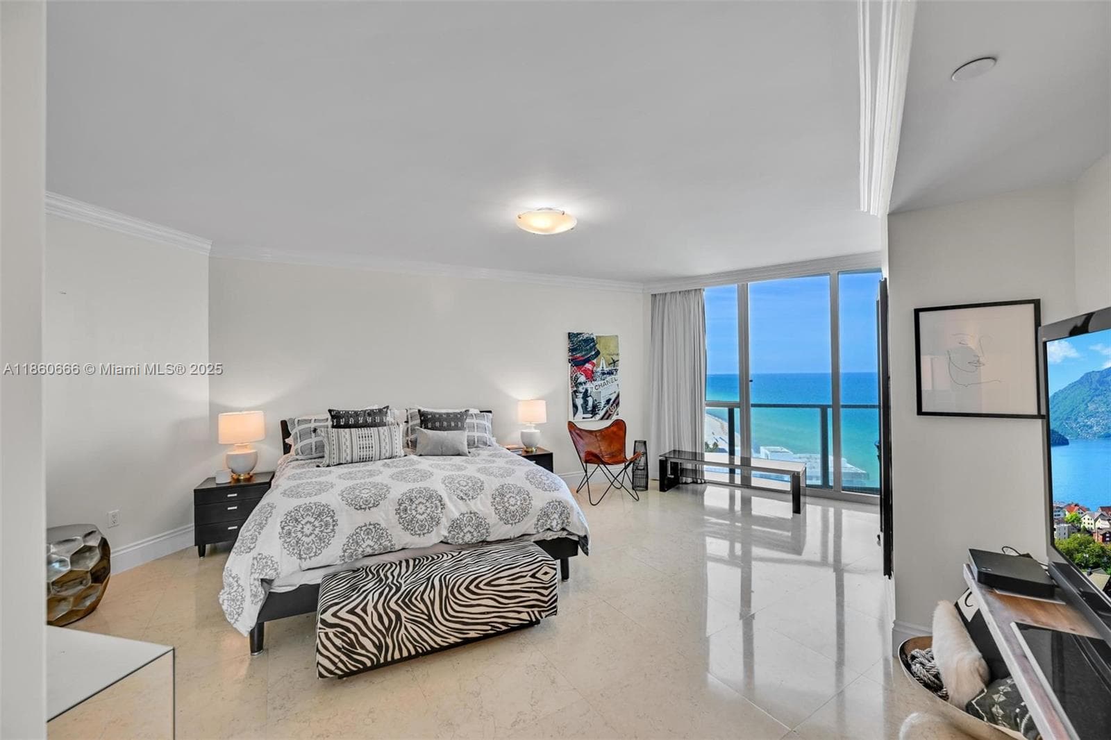 OCEAN PALMS CONDO · #2807 in Hollywood - Photo 15