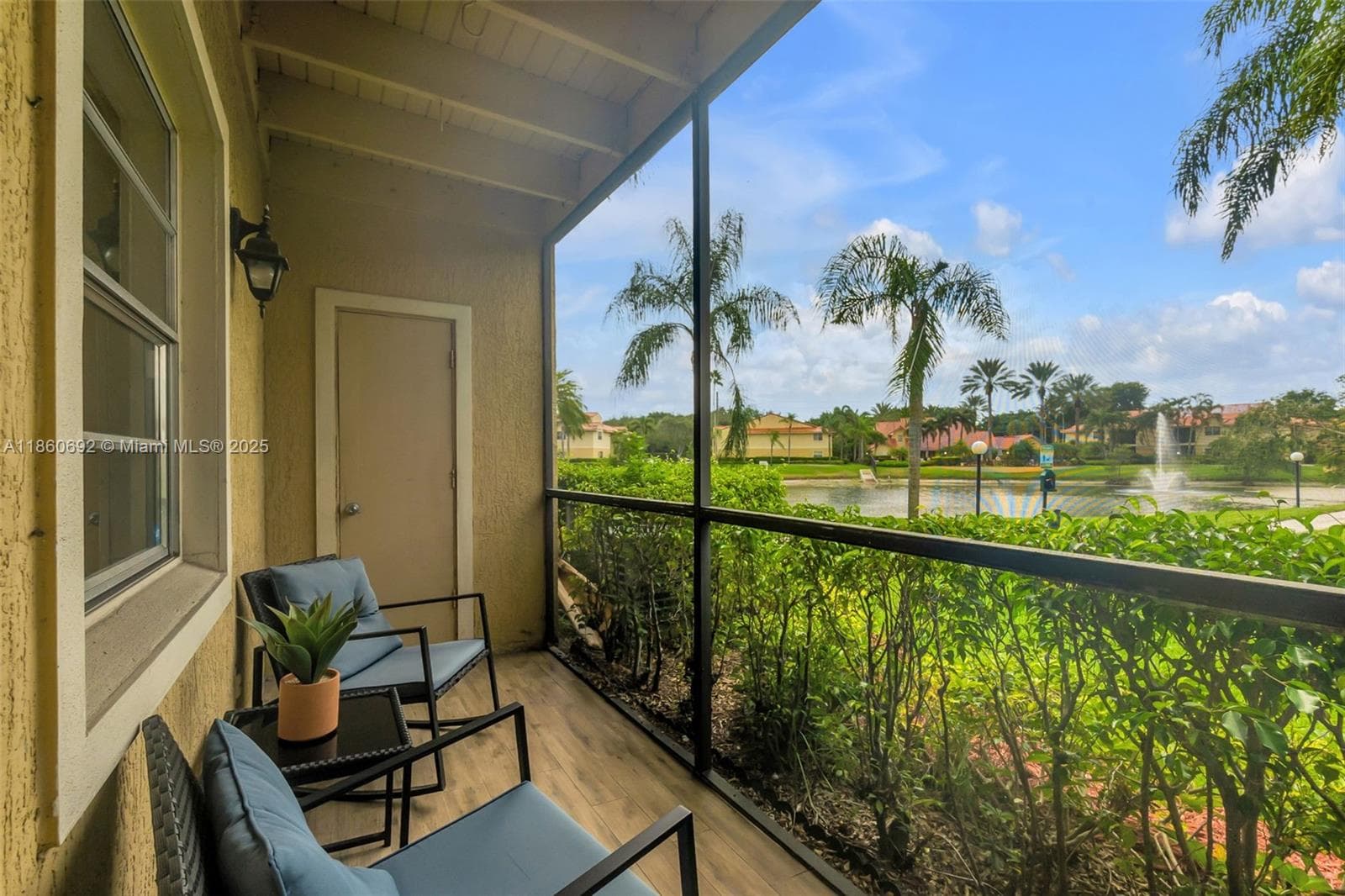 Royal Poinciana · #1811 in Pompano Beach - Photo 22