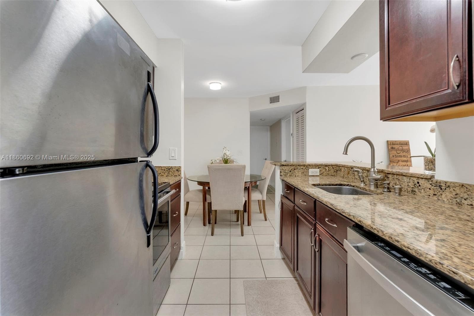 Royal Poinciana · #1811 in Pompano Beach - Photo 11